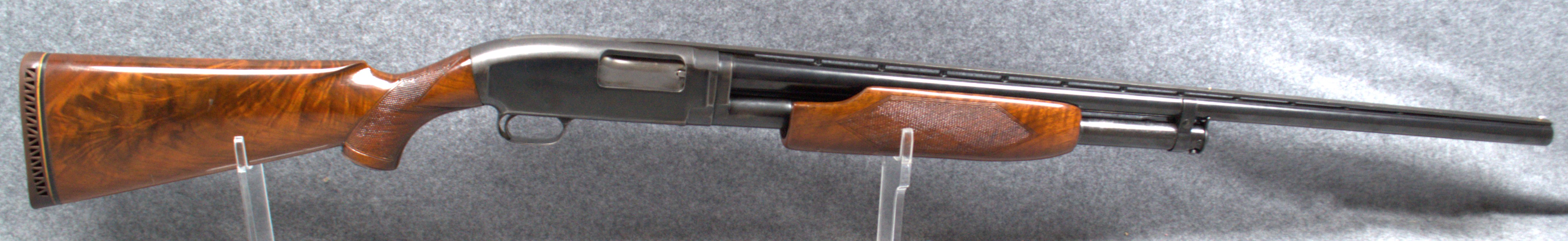 WINCHESTER~12~12 GAUGE - Winchester