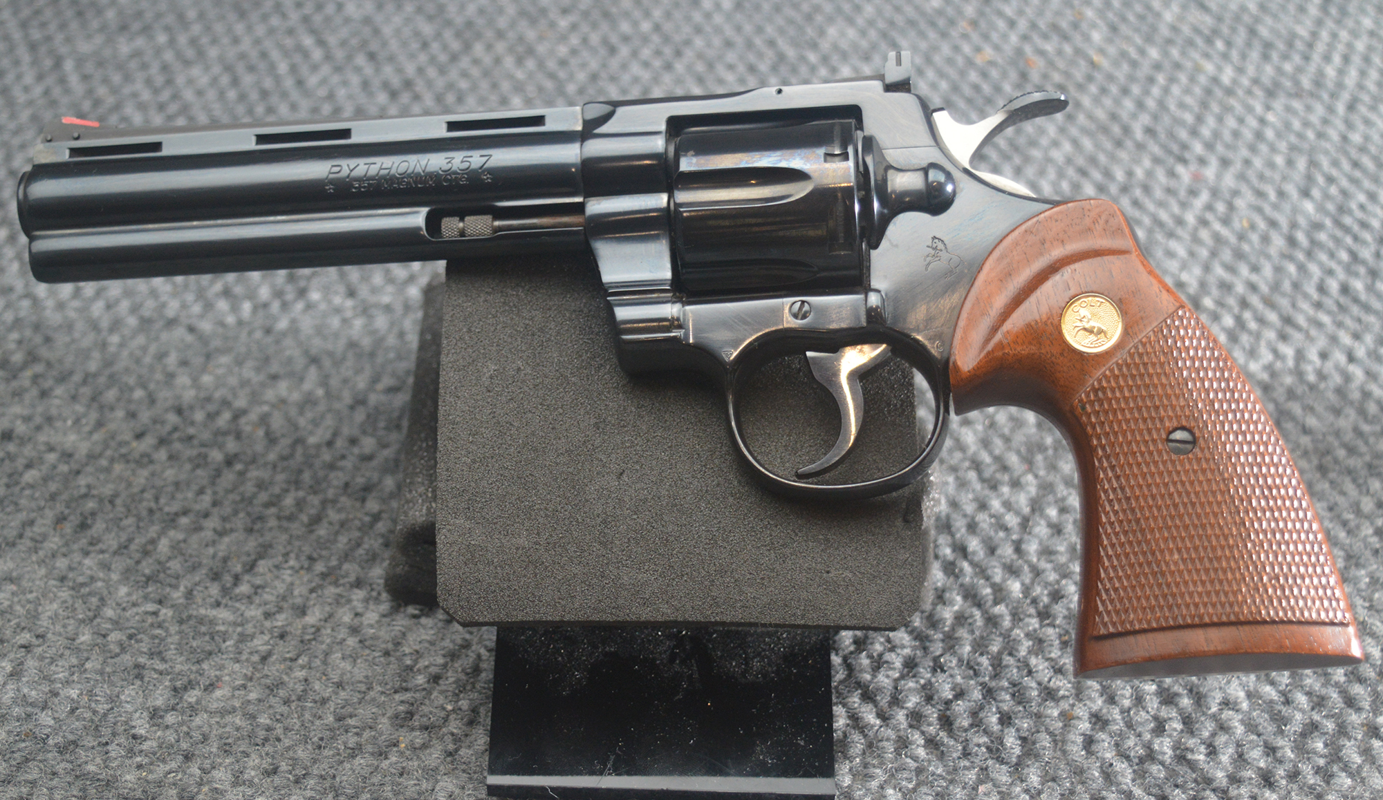 Image of Colt ~ Python (1970 Mfg, Unfired) ~ .357 Magnum
