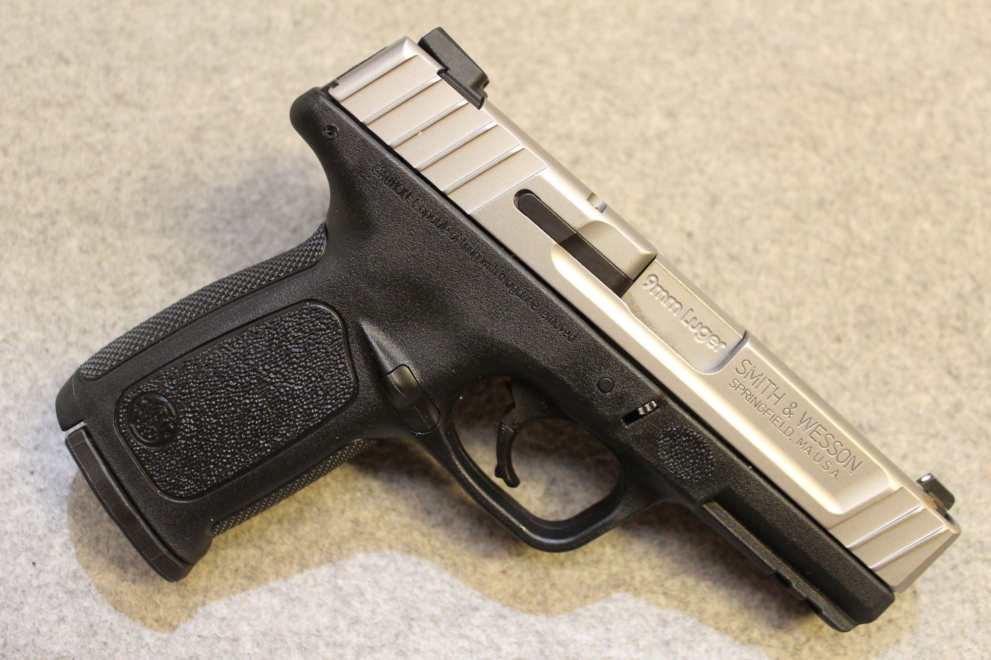 S&ampW ~ SD9VE ~ 9mm Luger - Smith & Wesson