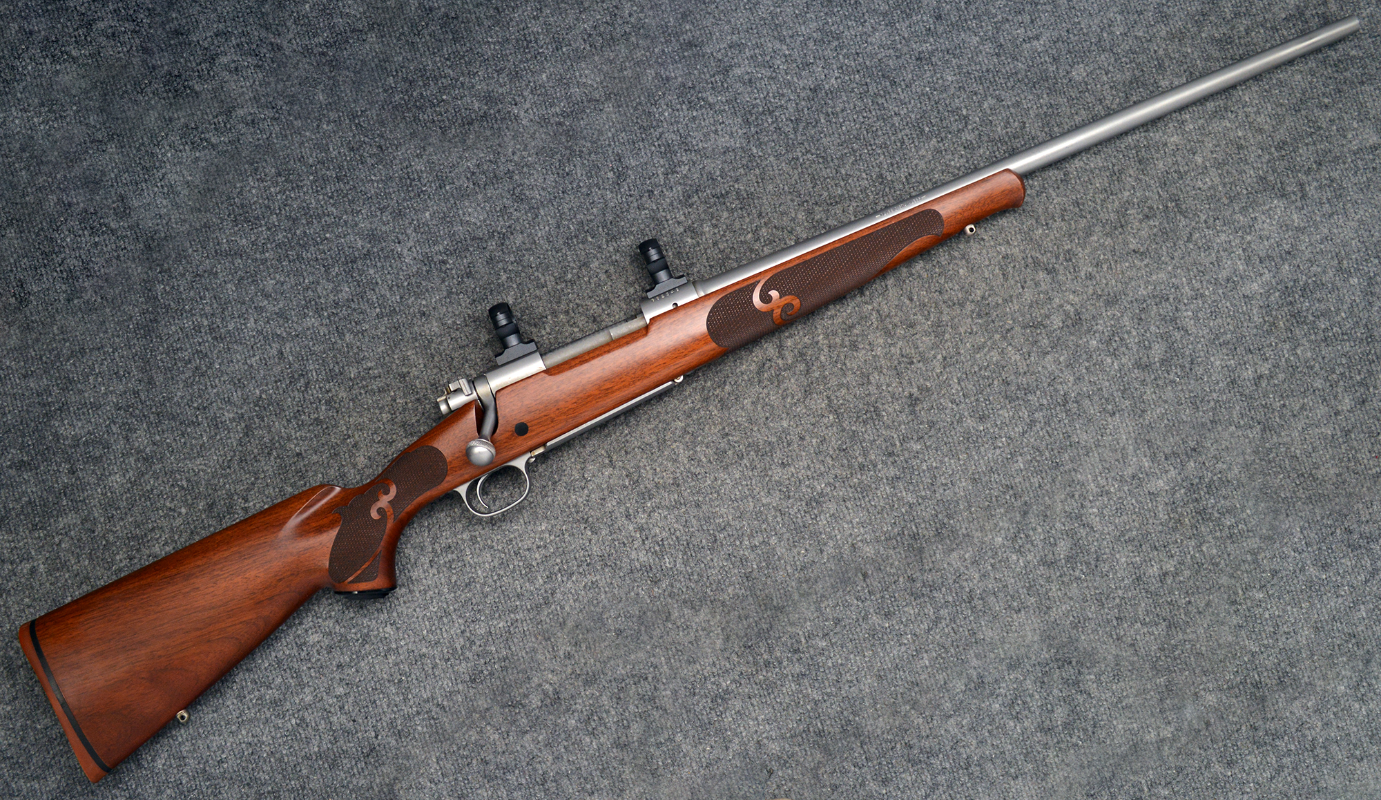 Winchester ~ 70 ~ .30-06 Sprg - Winchester