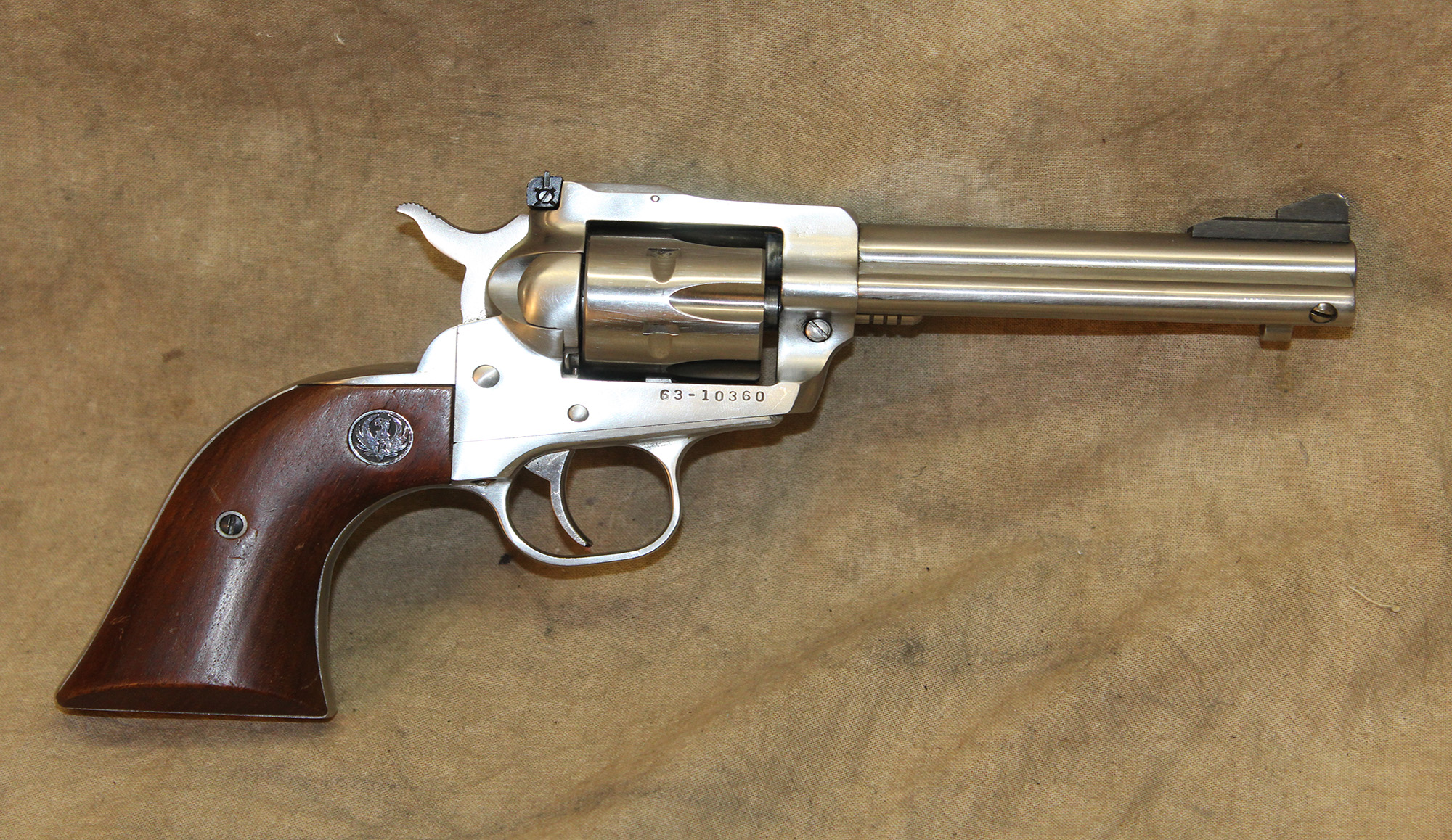 Image of ~ Ruger ~ Single-Six ~ 22LR ~