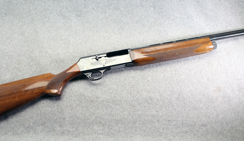 Browning ~ 2000 ~ 12 Gauge - Browning