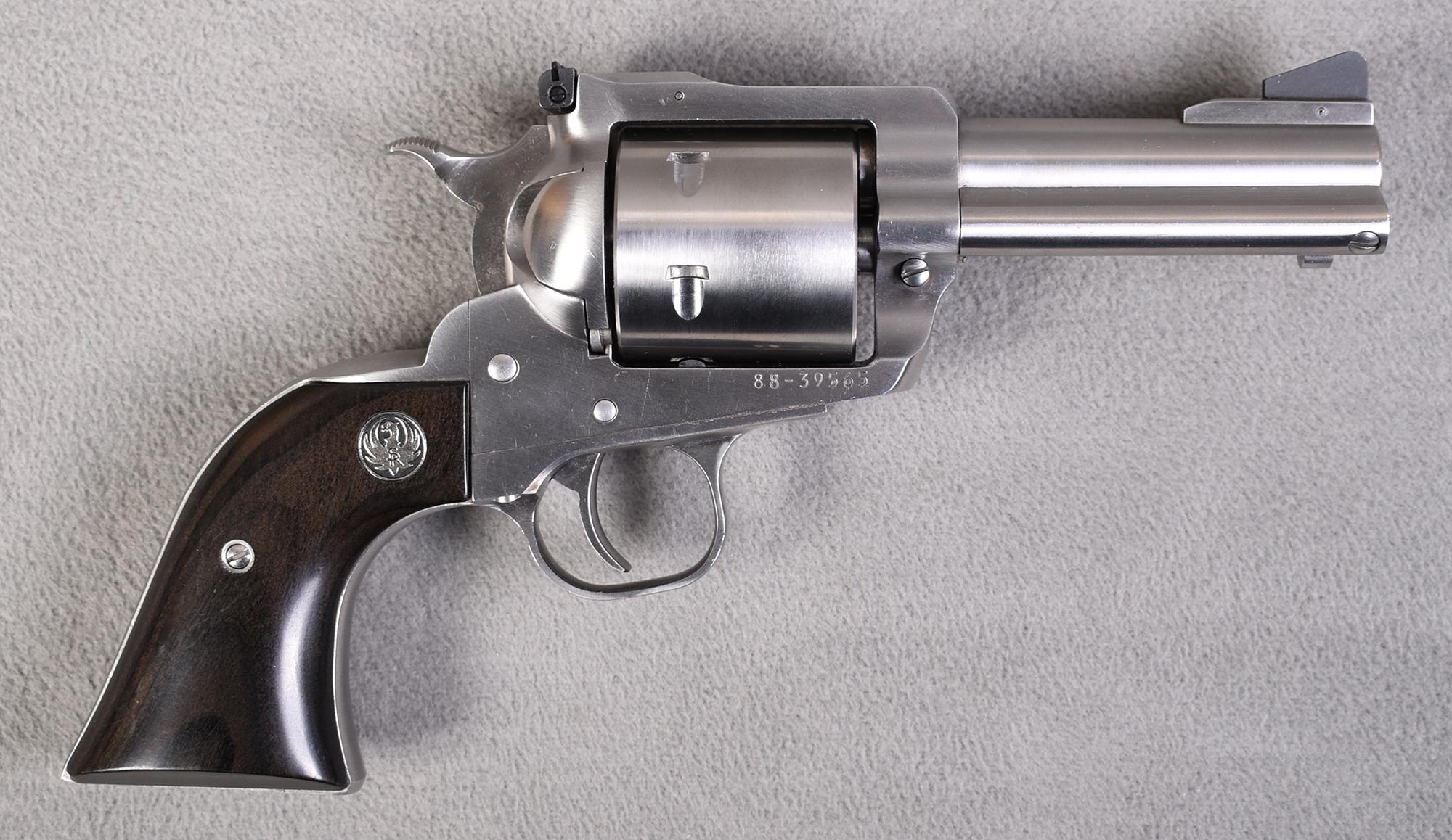 Ruger ~ New Model Super Blackhawk ~ .44 Magnum - Ruger