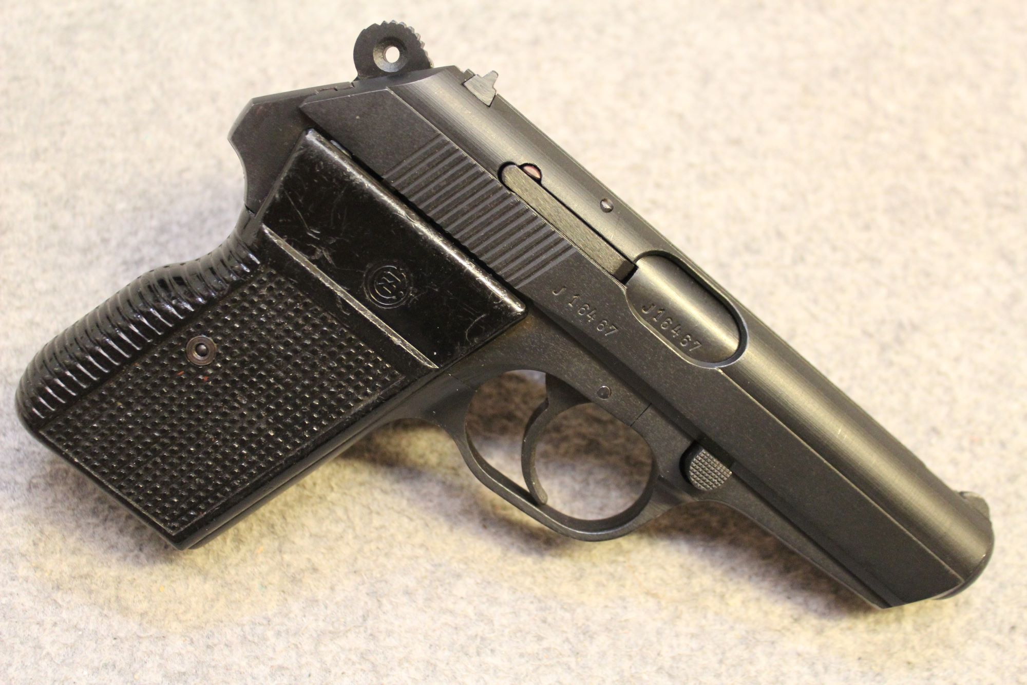 Image of CZ ~ VZOR 70 ~ .32 Auto
