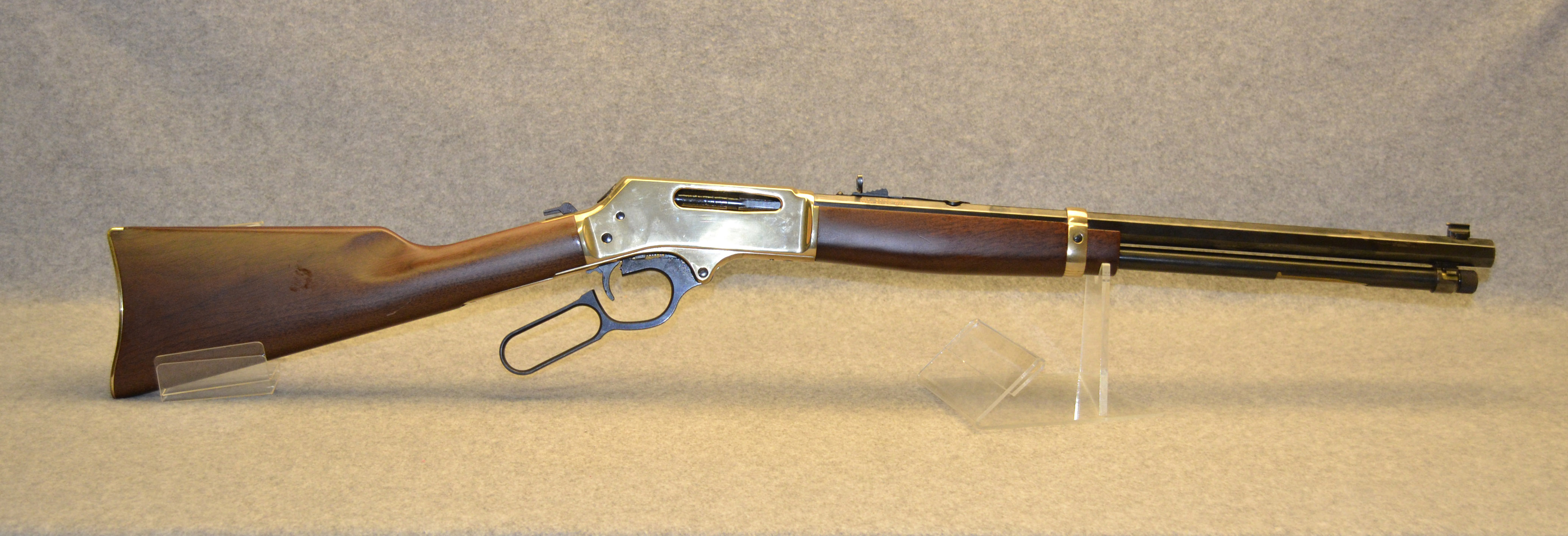 Image of Henry H009B