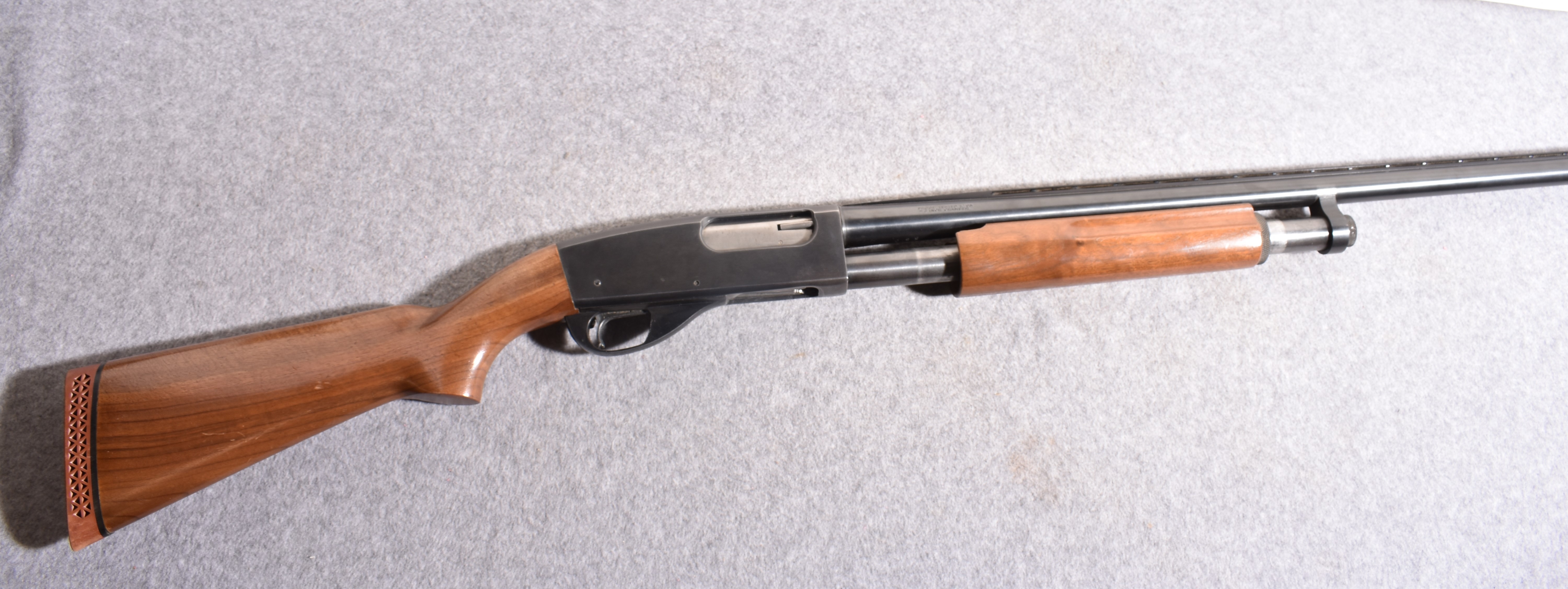 Image of Smith & Wesson Eastfield 916 12 Gauge Pump Action Shotgun