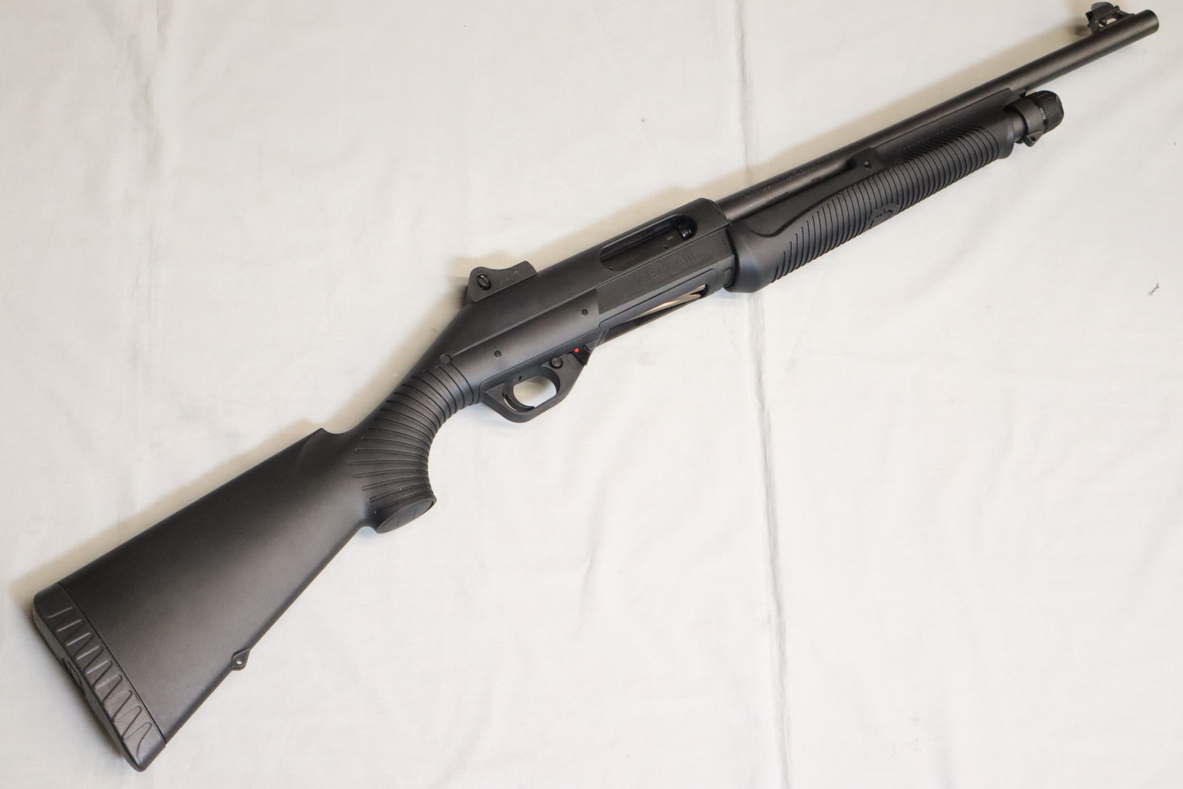 Benelli ~ Nova ~ 12 Gauge - Benelli
