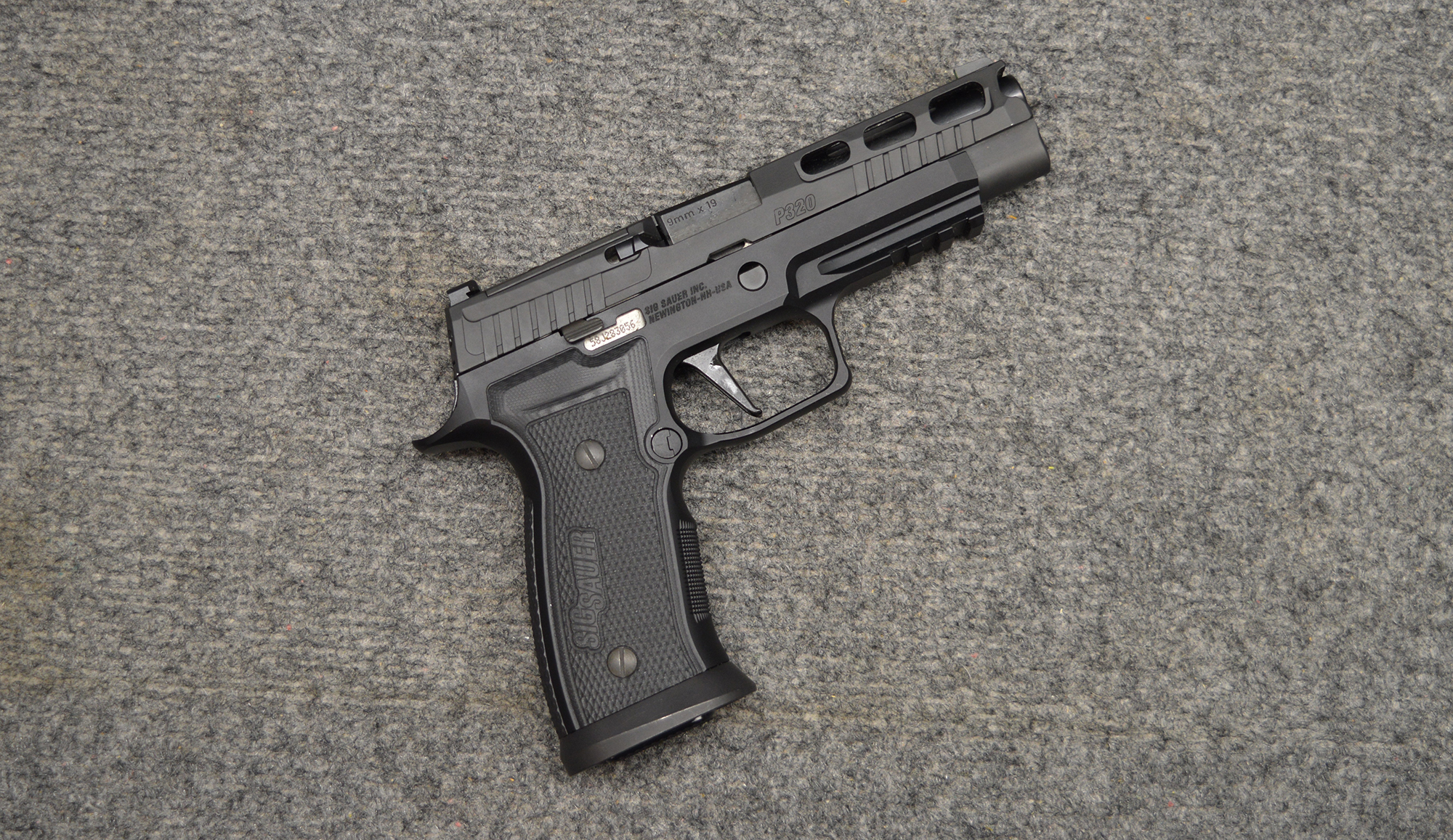 SIG SAUER ~ P320 ~ 9MM LUGER - Sig Sauer