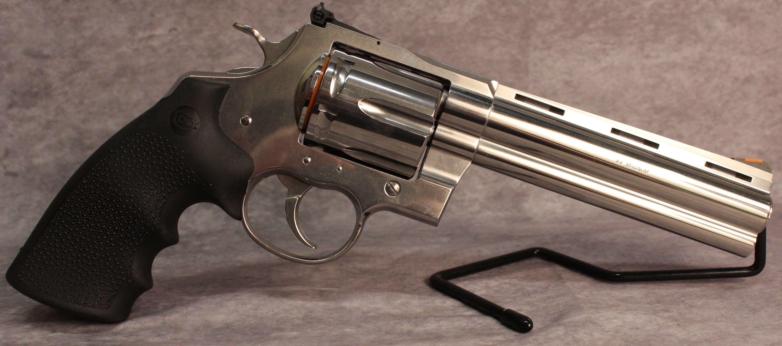 Colt ~ Anaconda ~ .44 Magnum - Colt