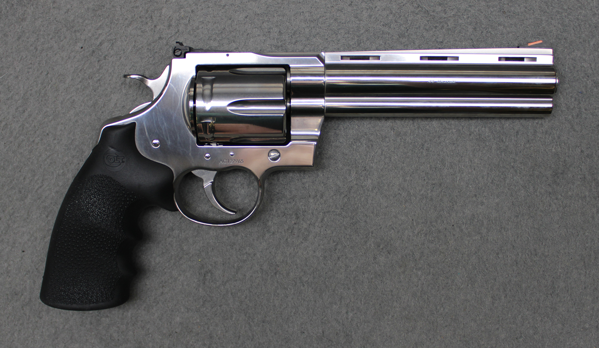 Colt ~ Anaconda ~ .44 Magnum - Colt