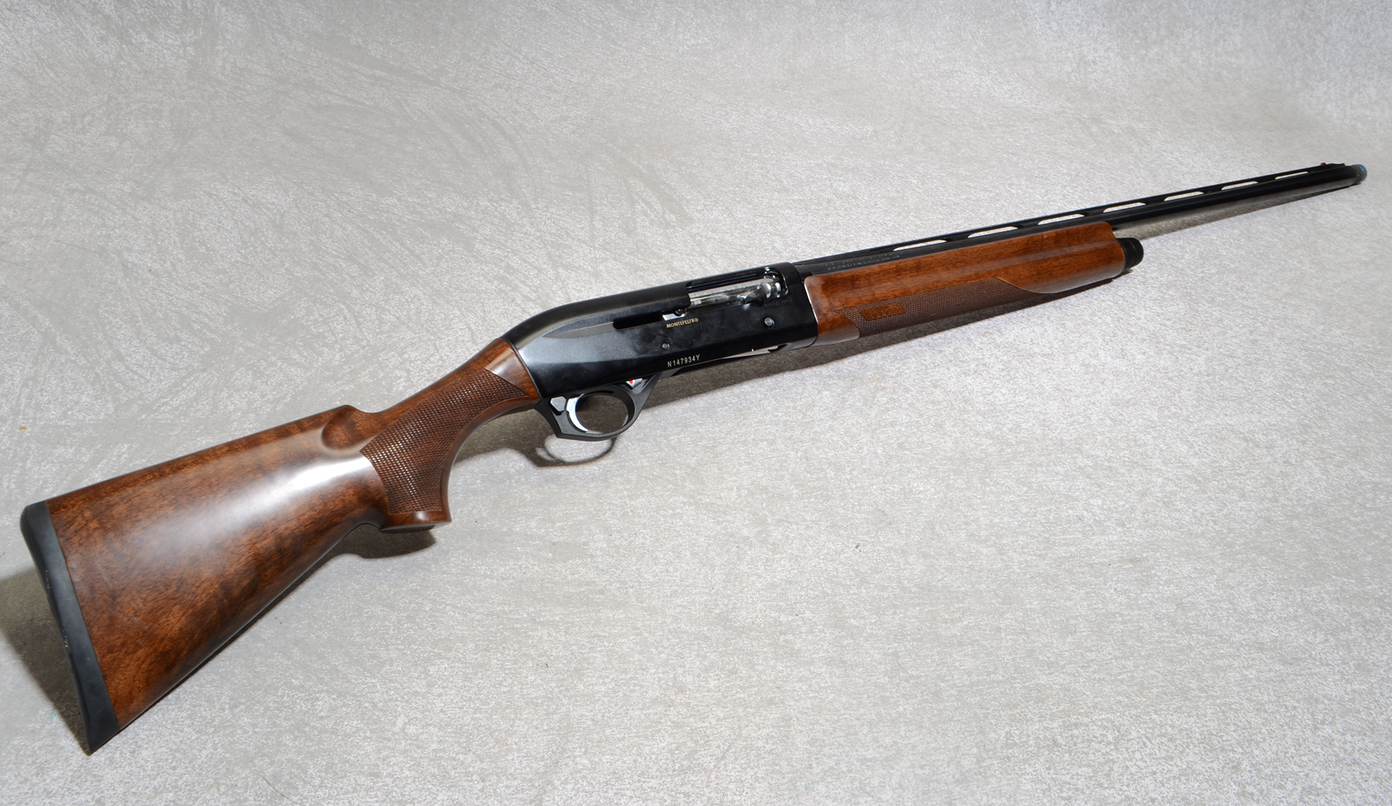 Benelli Motefeltro Shotgun, 20 Gauge, 26 inch Barrel - Benelli
