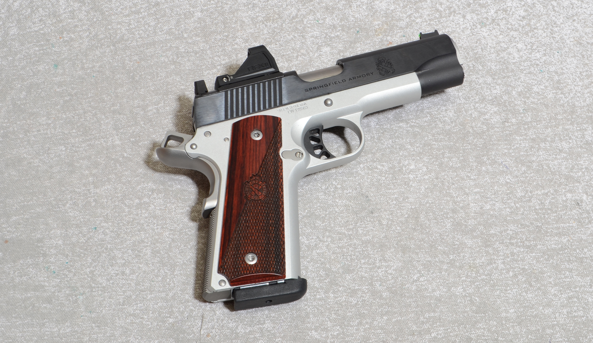 Image of "Springfield Armory Pistol, Ronin, 9mm, 4.25"" Barrel"