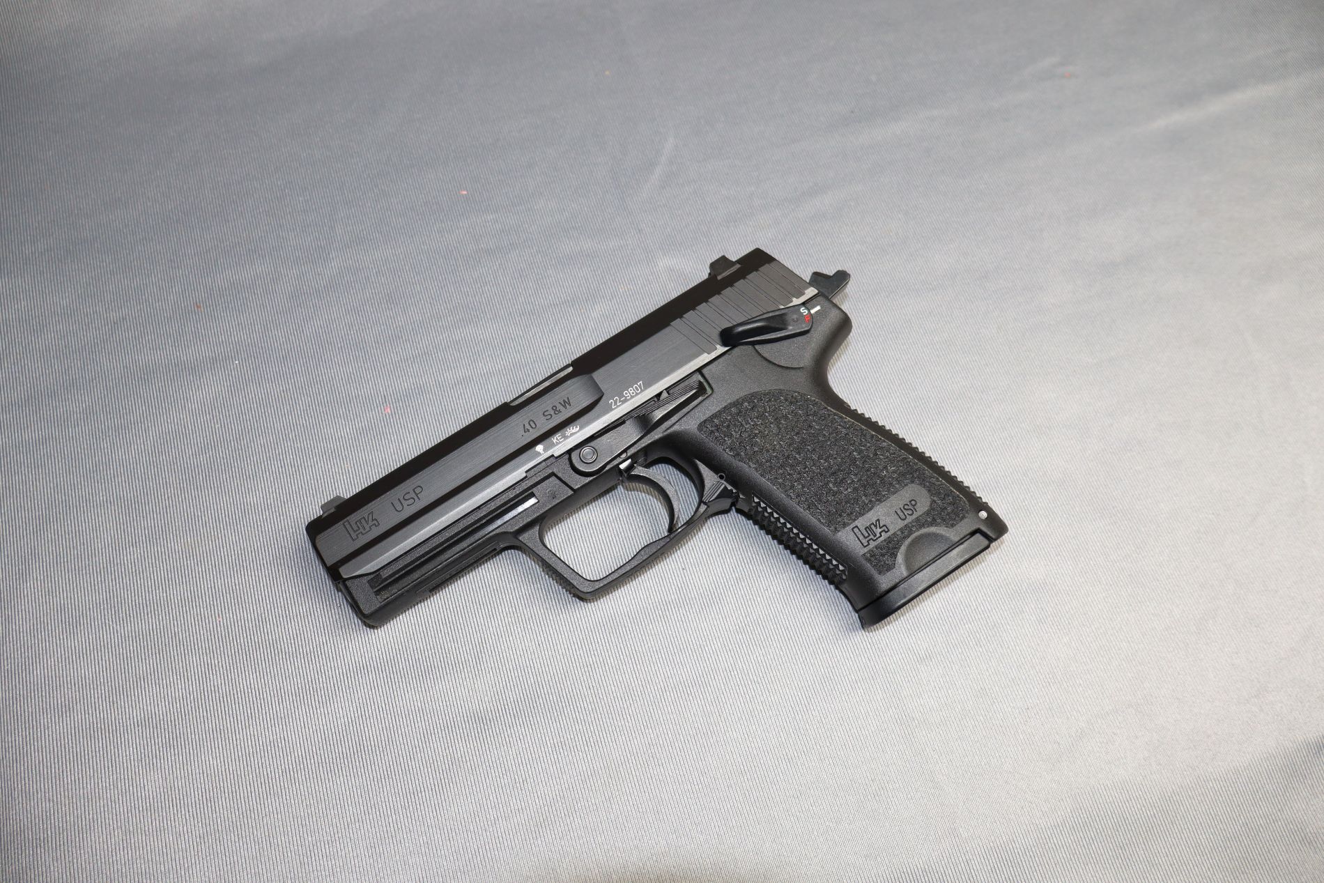 Heckler Koch~USP~.40 S&ampW - Heckler and Koch