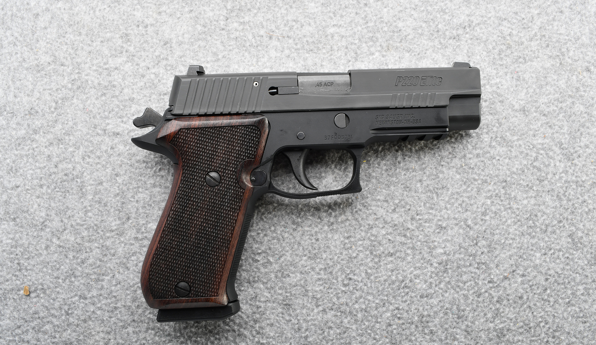 Sig Sauer ~ P220 Elite ~ .45 ACP - Sig Sauer