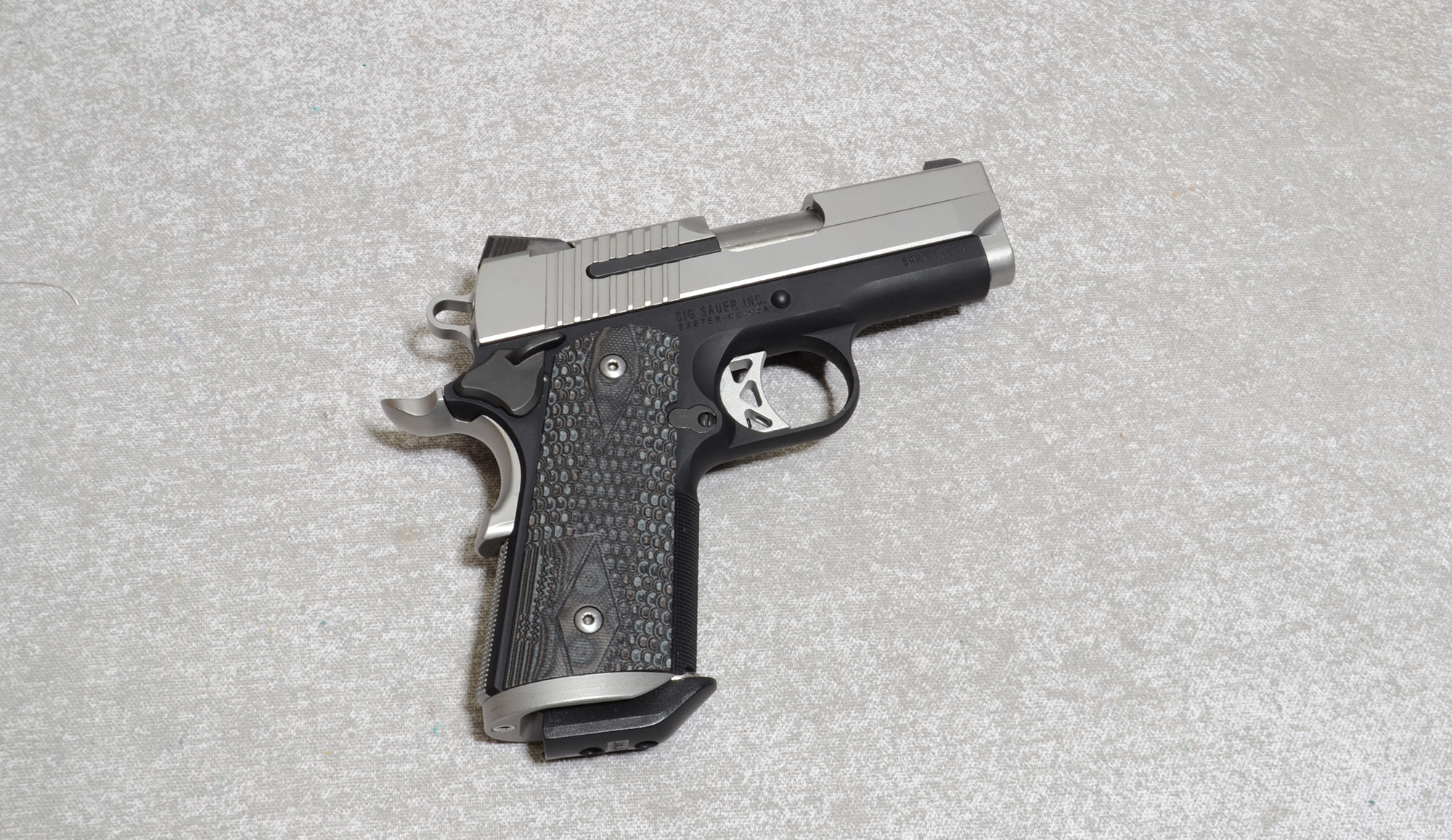 Image of Sig Sauer 1911 Pistol, .45 ACP, 3.3 inch Barrel