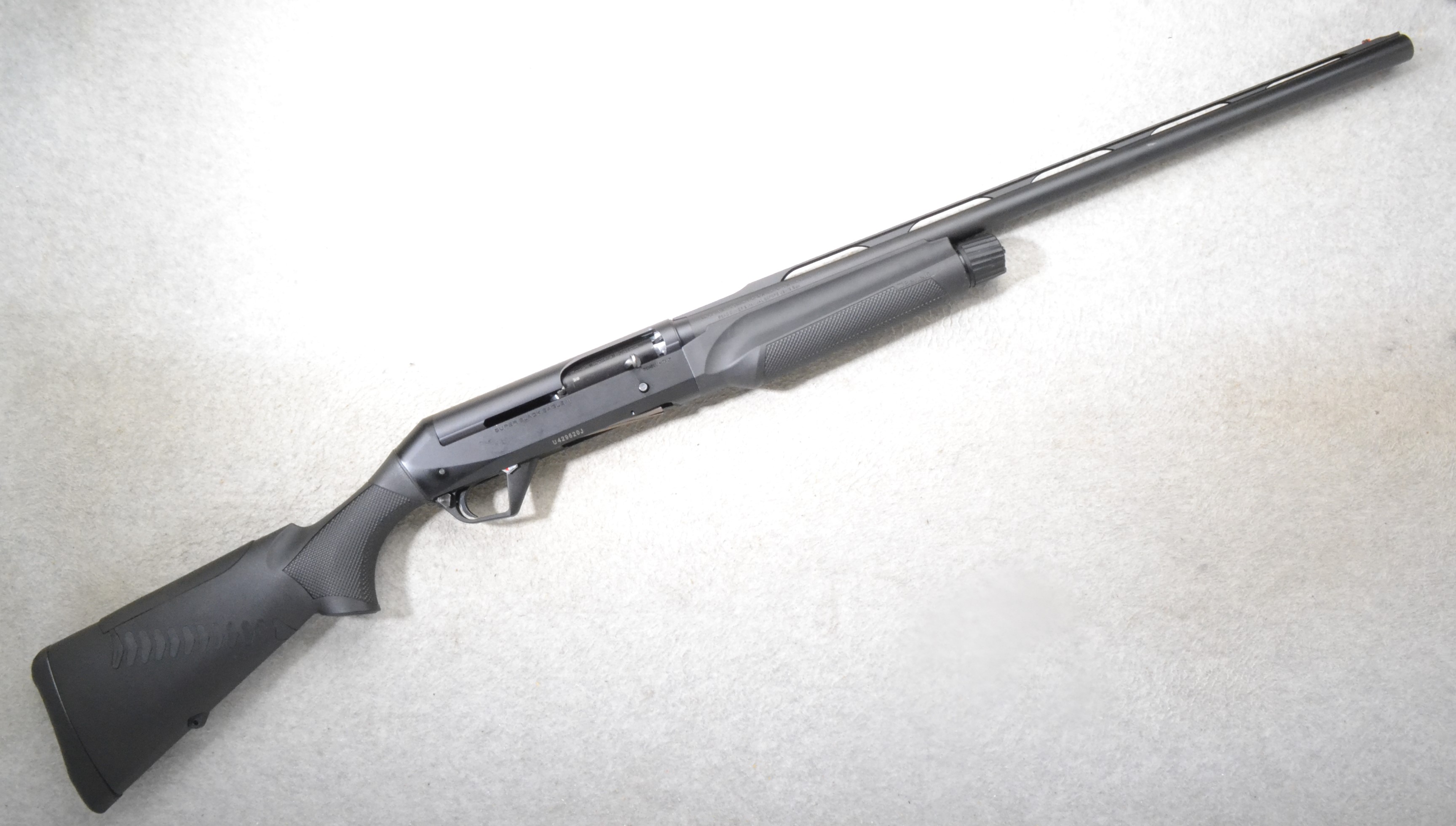 Benelli ~ Super Black Eagle II ~ 12 Gauge - Benelli