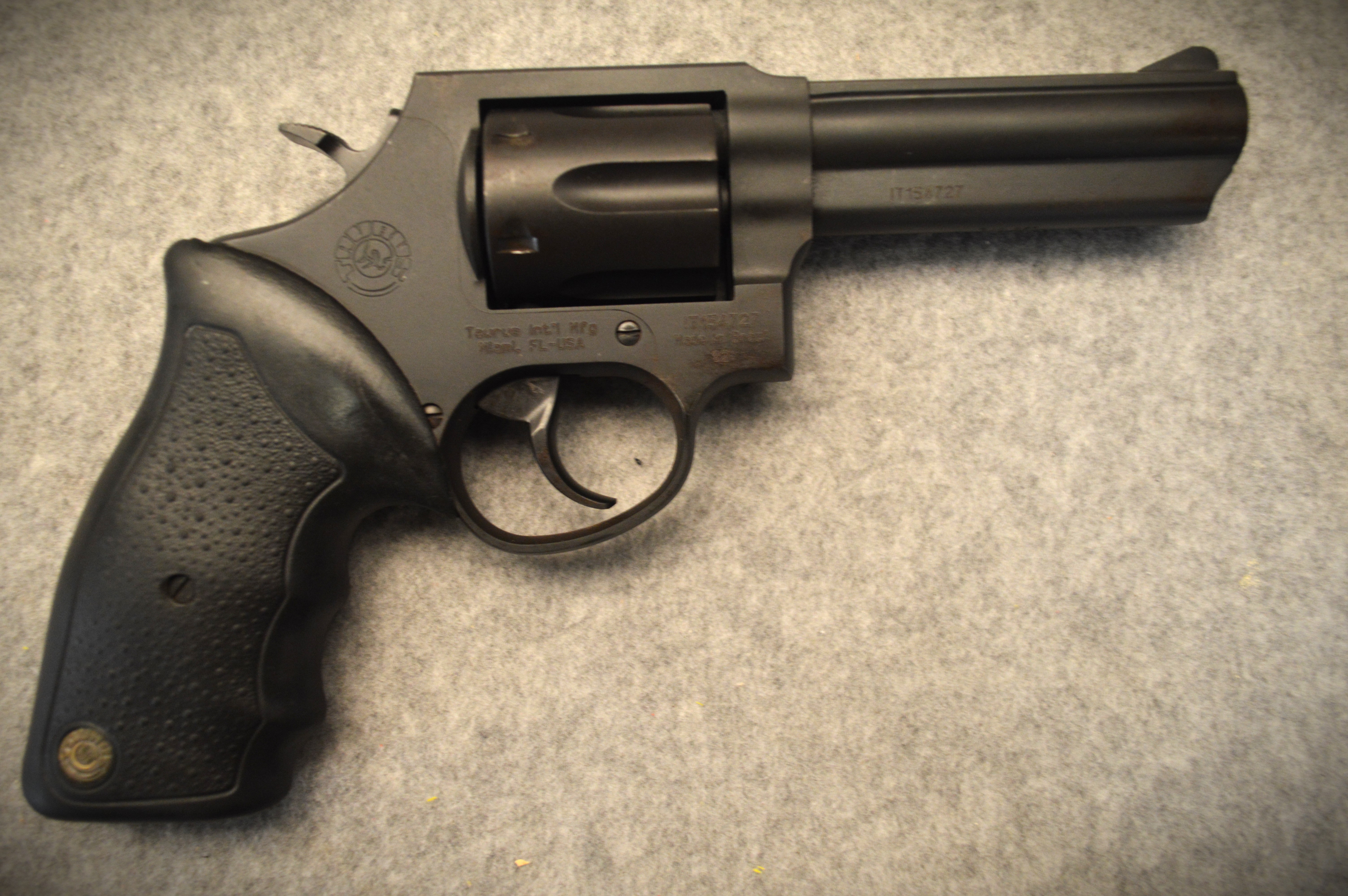 Image of Taurus ~ 82S ~ .38 Special