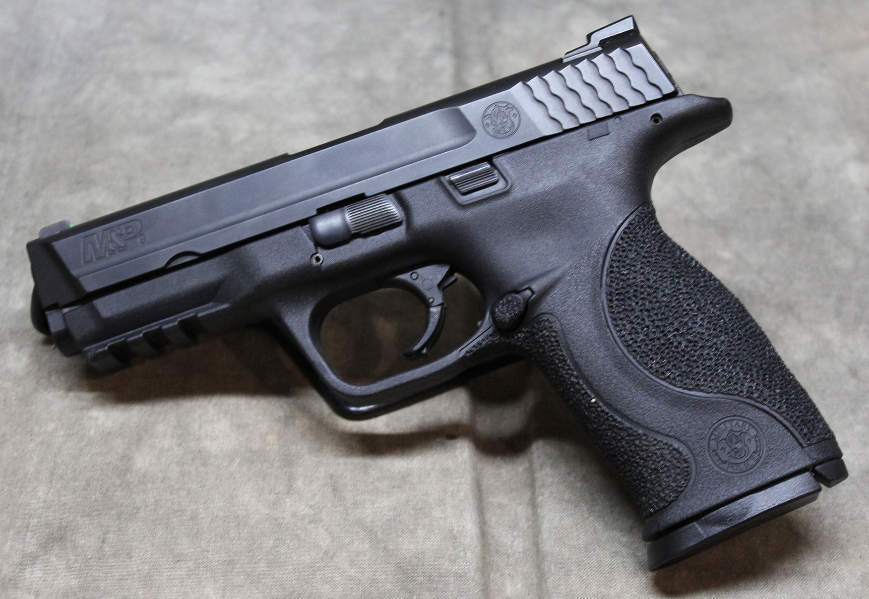 Smith &Wesson ~ M&ampP 9 ~ 9mm - Smith & Wesson