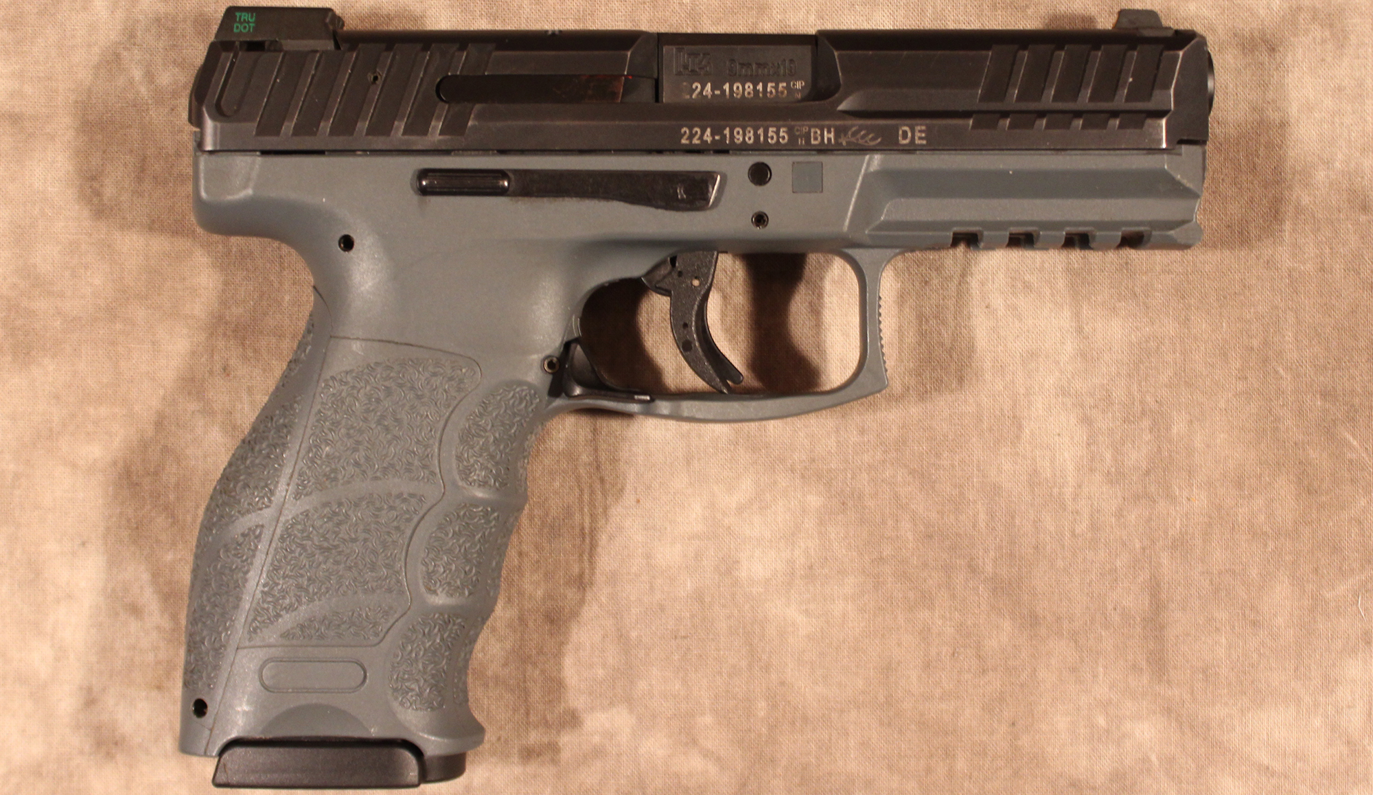 HECKLER & KOCH ~ VP9 ~ 9MM