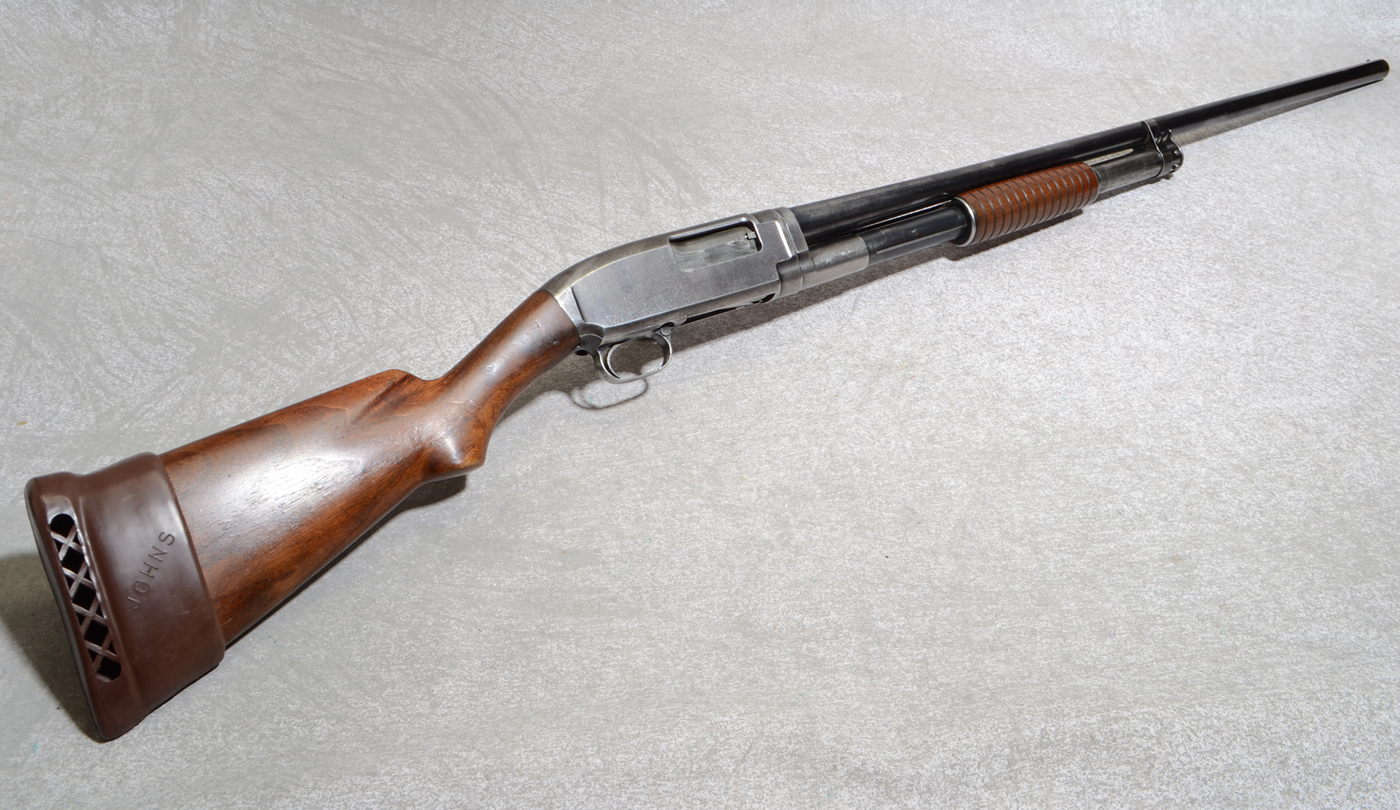 Winchester 1912 Shotgun (mfg 1914), 12 Gauge, 30 inch Barrel - Winchester