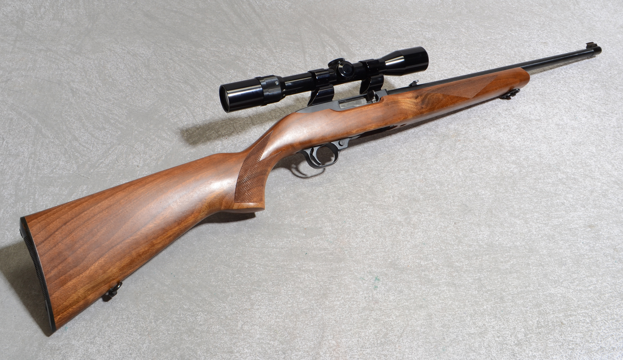 Image of Ruger 10/22 Carbine Rifle, . 22 Long Rifle, 18.5 inch Barrel