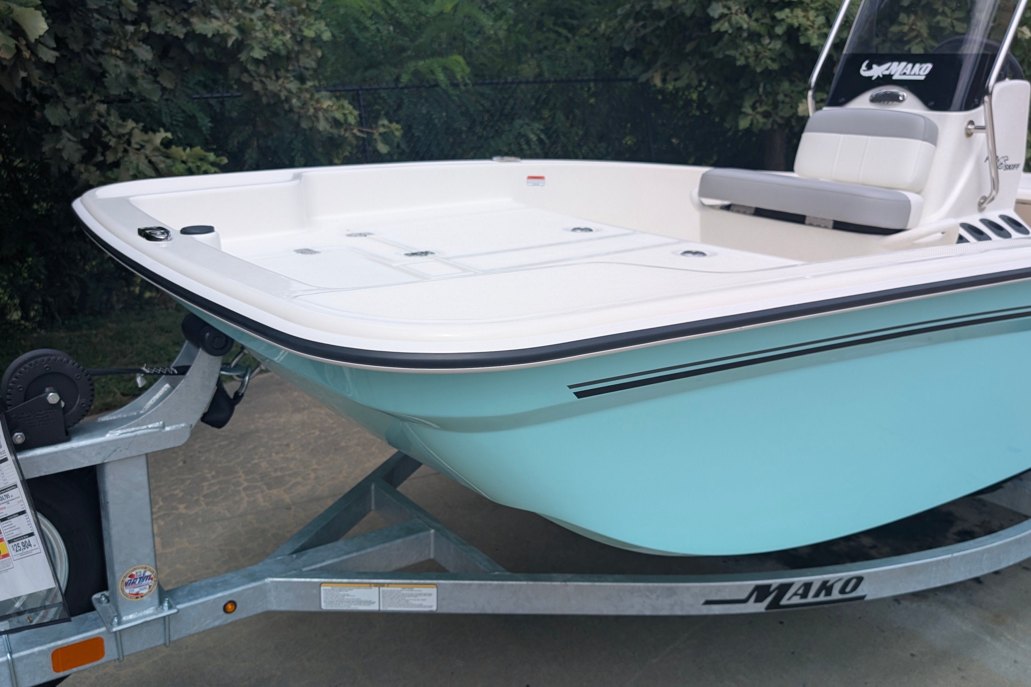  2026 MAKO PRO SKIFF 15 CC - $26980.00 at Bass Pro Shops