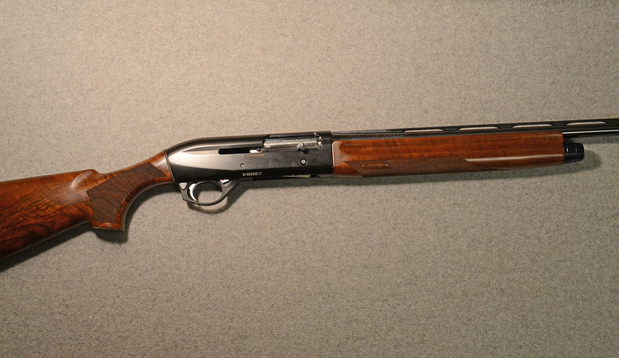 Benelli ~ Montefeltro ~ 20 Gauge - Benelli
