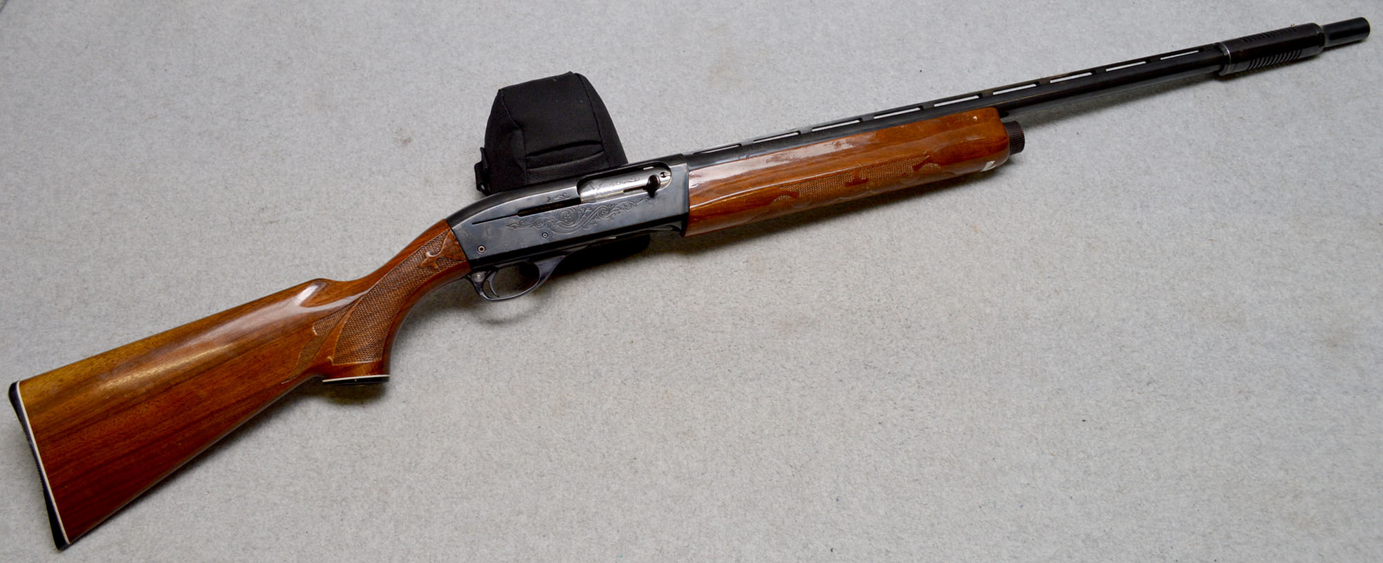 Remington ~ 1100 ~ 12 Gauge 2¾″ - Remington