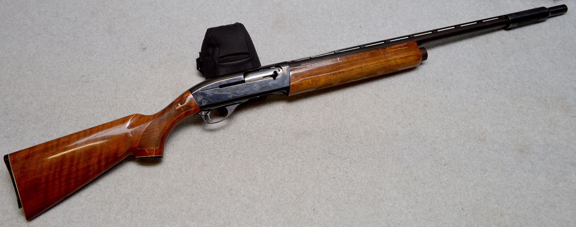 Remington ~ 1100 ~ 12 Gauge 2¾″ - Remington