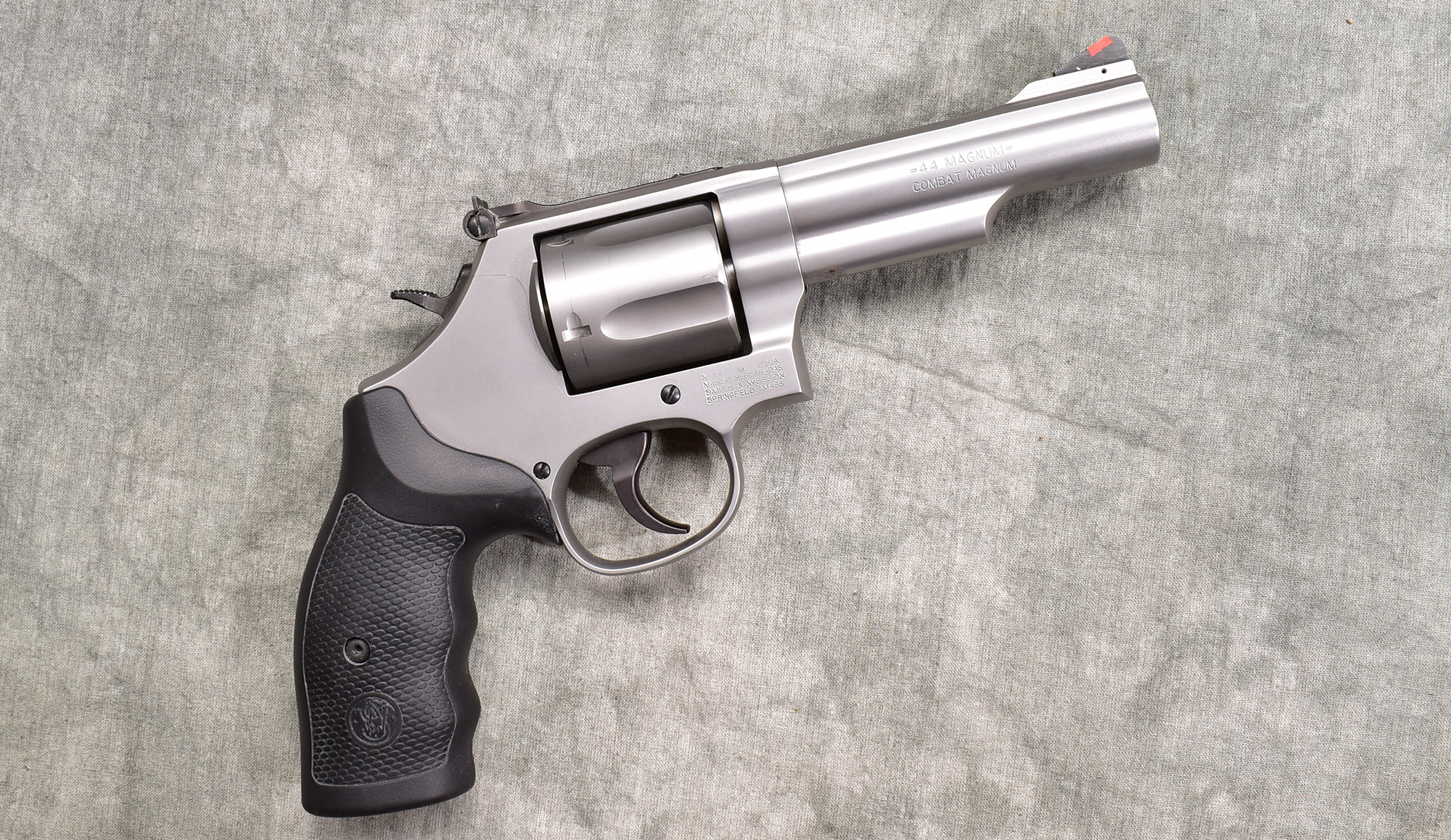Image of SMITH & WESSON ~ 69 COMBAT MAGNUM ~ .44 MAGNUM