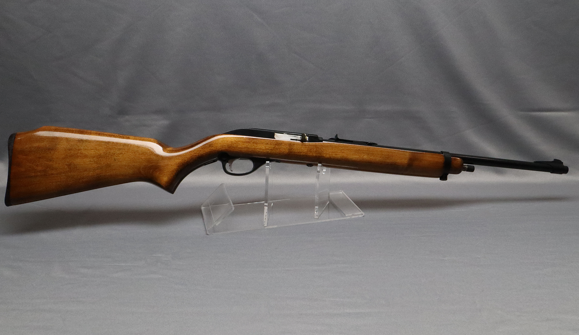 Glenfield ~ Model 75 ~ .22 Long Rifle - Glenfield