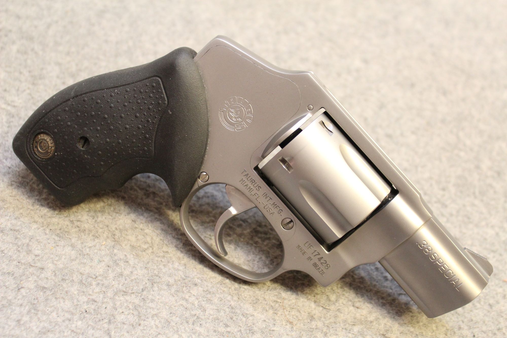 Taurus ~ 850 ~ .38 SPL