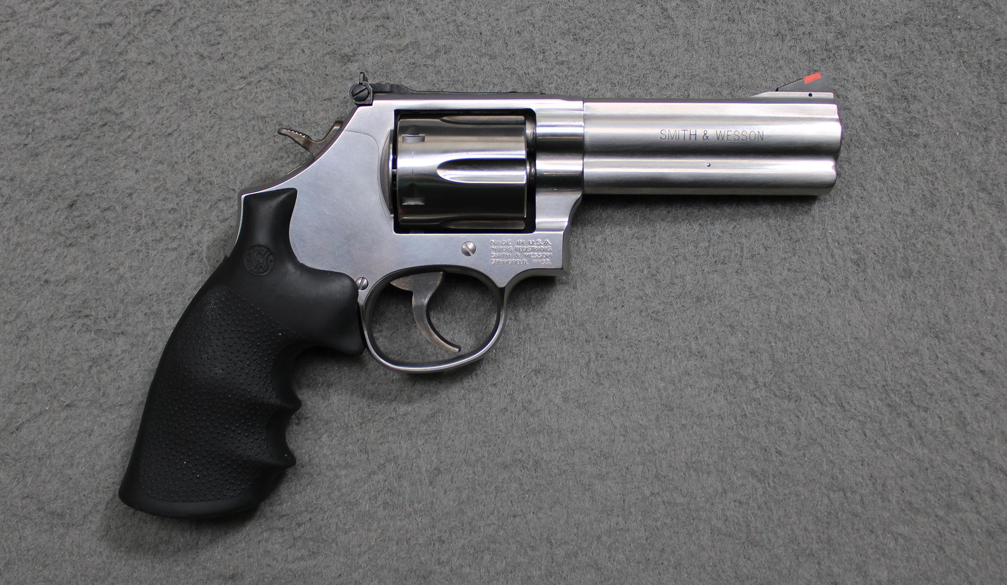 Image of Smith & Wesson ~ 686-6 ~ .357 Magnum