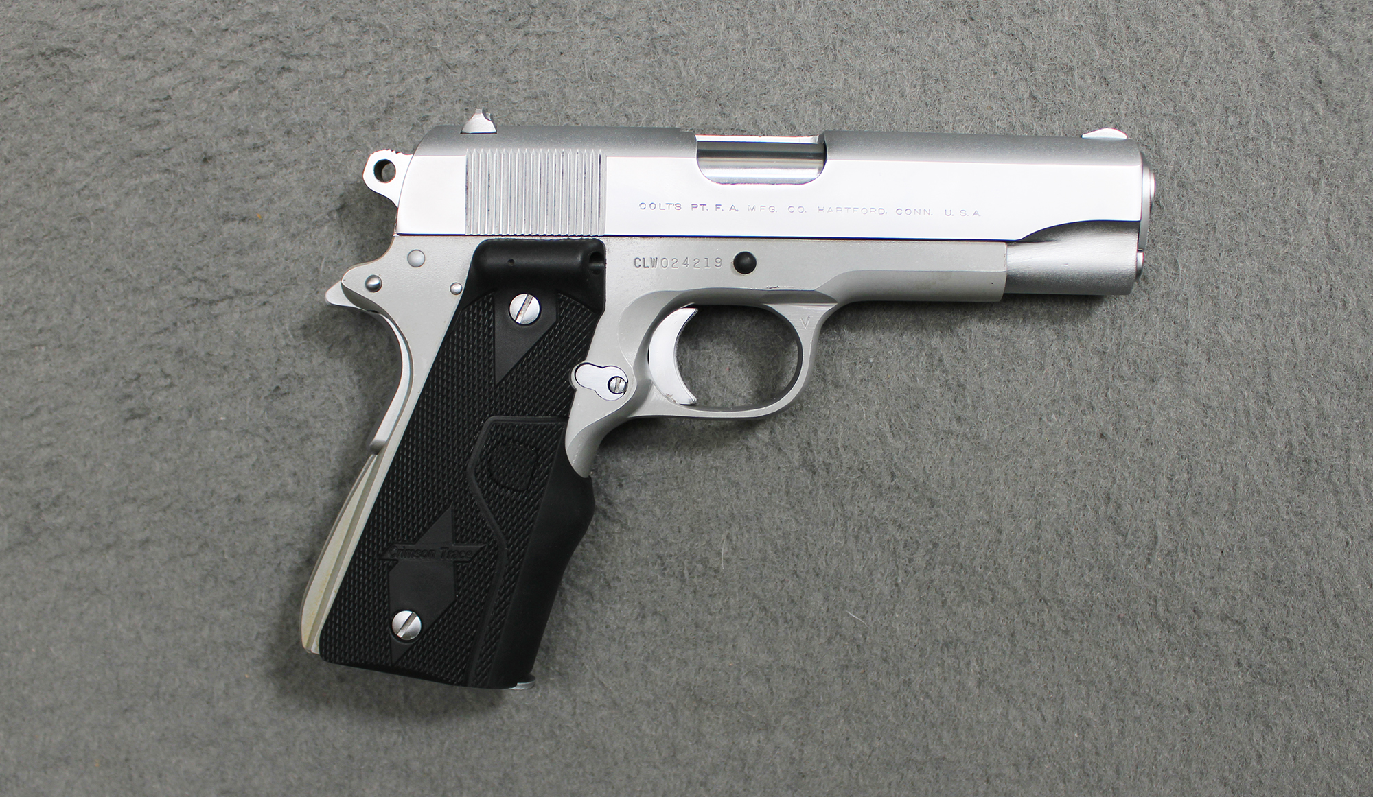 Image of Colt ~ Lightweight Commander ~ .45 ACP