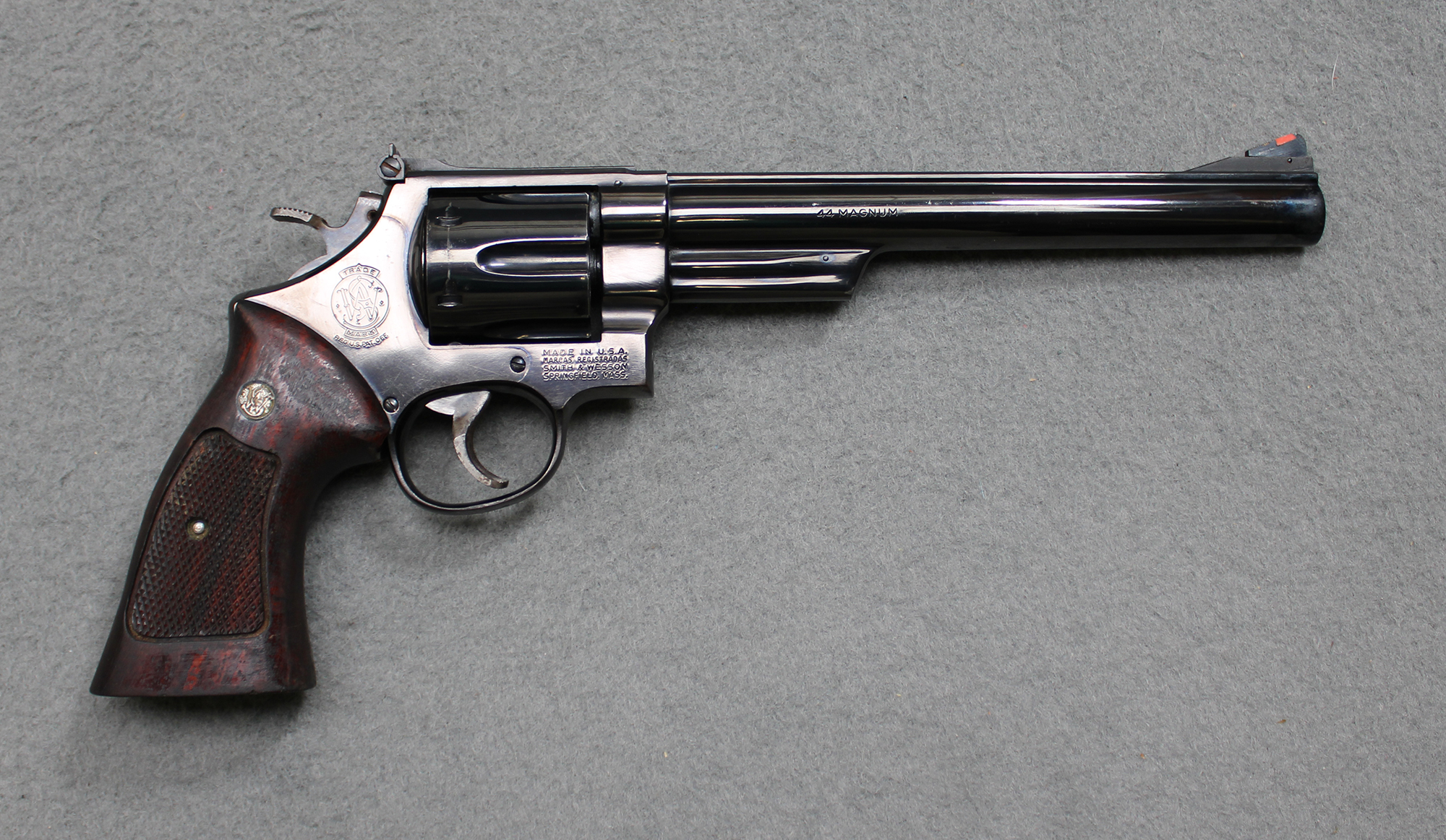 Image of Smith & Wesson ~ Model 29-2 ~ .44 Magnum