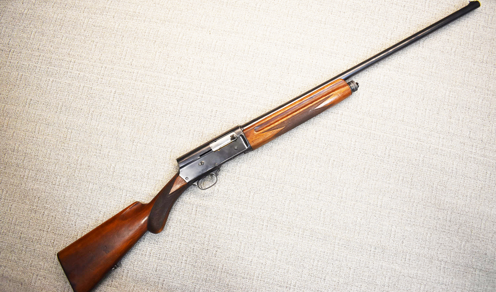 Image of Browning~A-5~16 Gauge