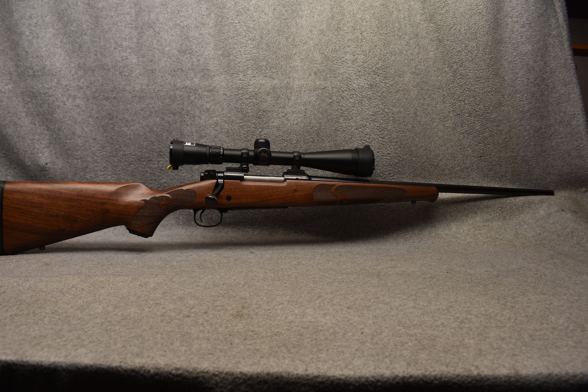 WINCHESTER ~ 70 FEATHERWEIGHT ~ .308 WIN - Winchester