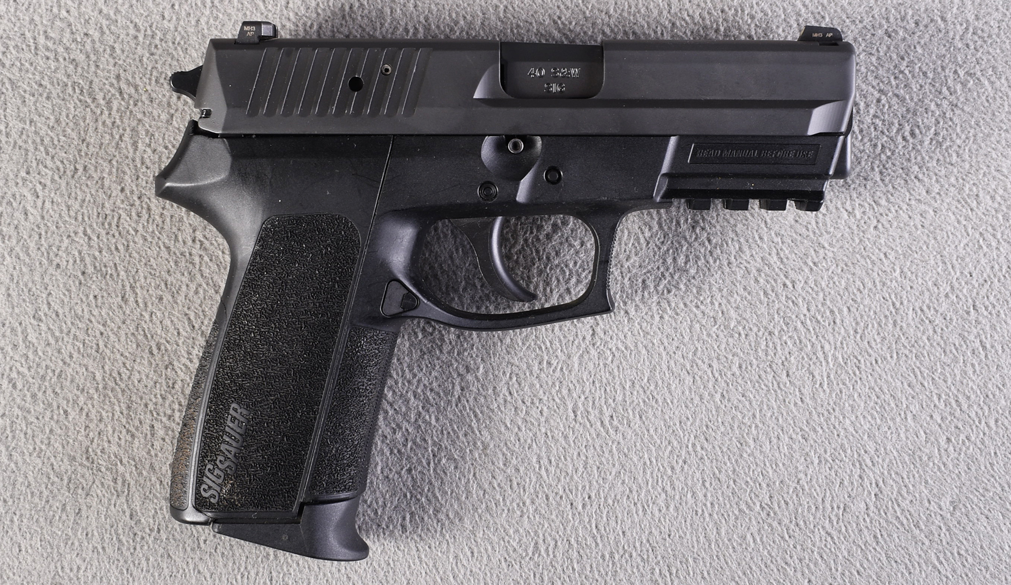 SIG Sauer ~ SP2022 ~ .40 Smith &Wesson - Sig Sauer
