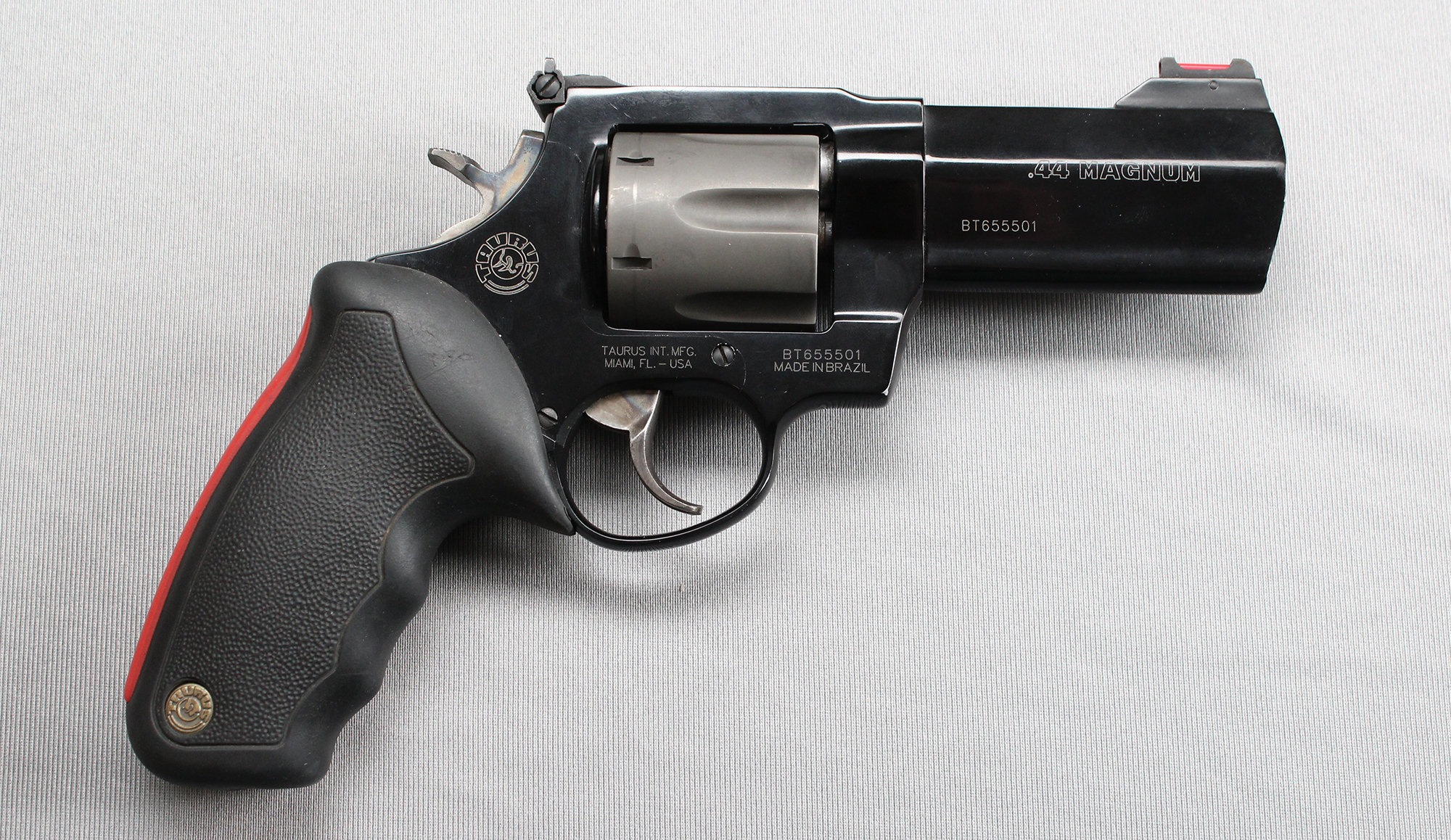 Taurus~444~.44 Magnum - Taurus