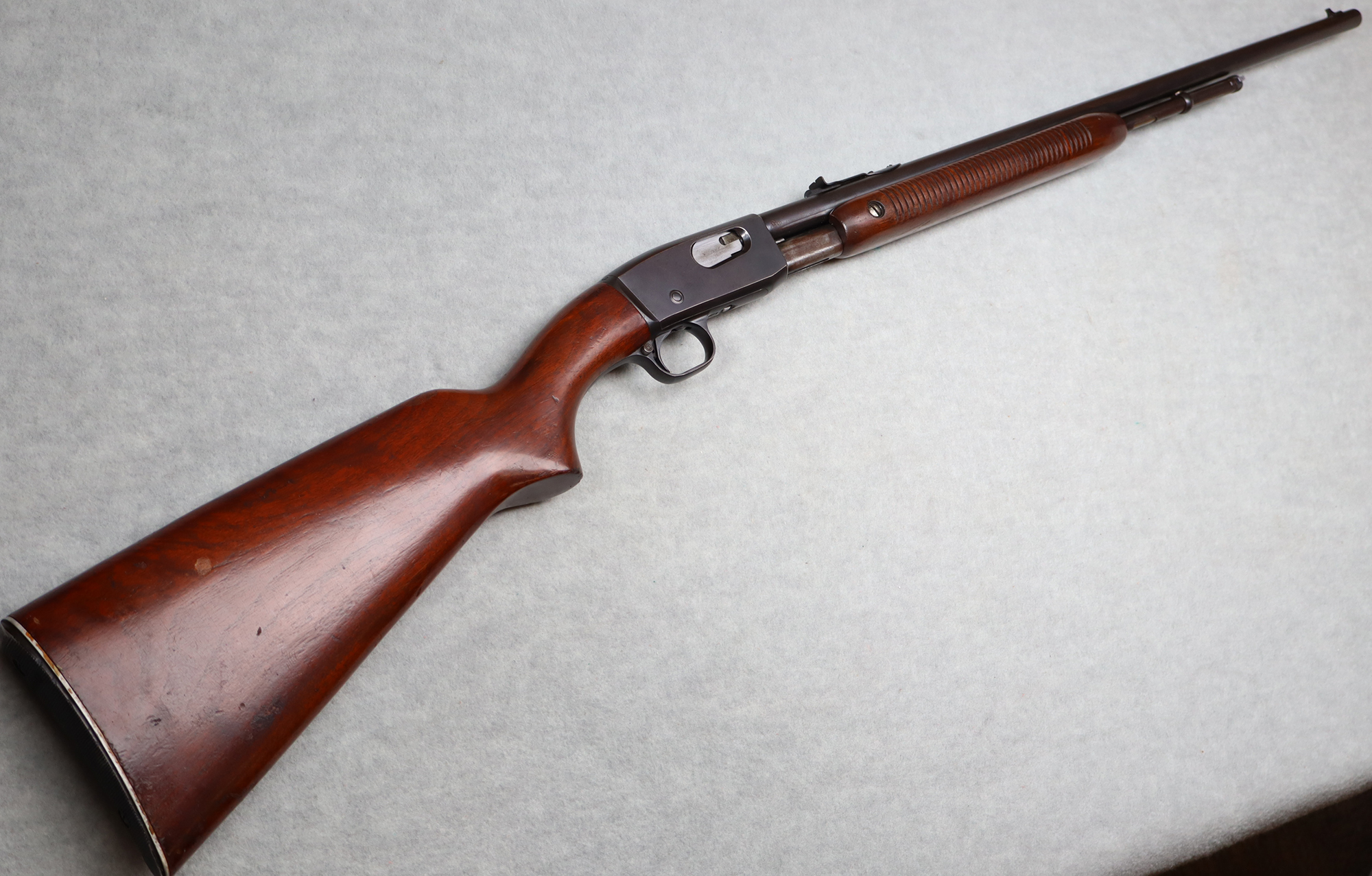 Image of Remington ~ Model 121 The Fieldmaster ~ .22 S,L,LR
