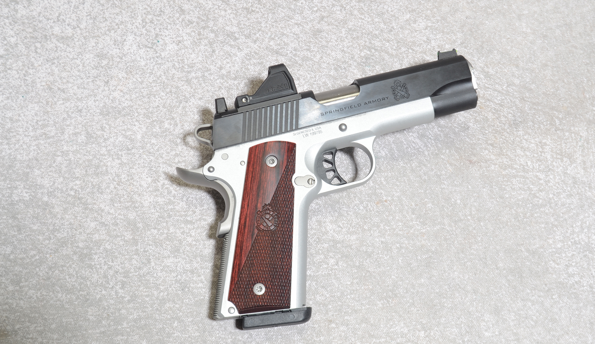Image of Springfield Armory Ronin Pistol, 9mm Luger, 4 inch Barrel