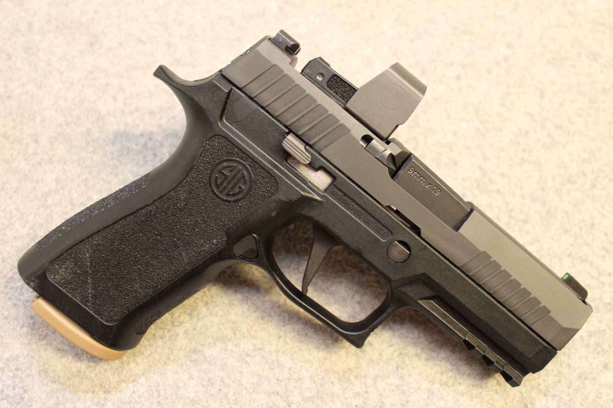 SIG Sauer ~ P320 ~ 9mm Luger - Sig Sauer