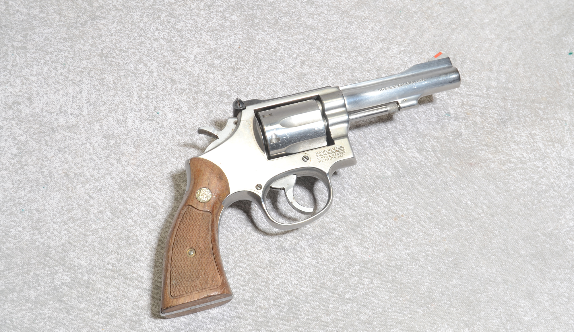Image of Smith & Wesson 67-1 Pistol, .38 S&W Special, 4 inch Barrel