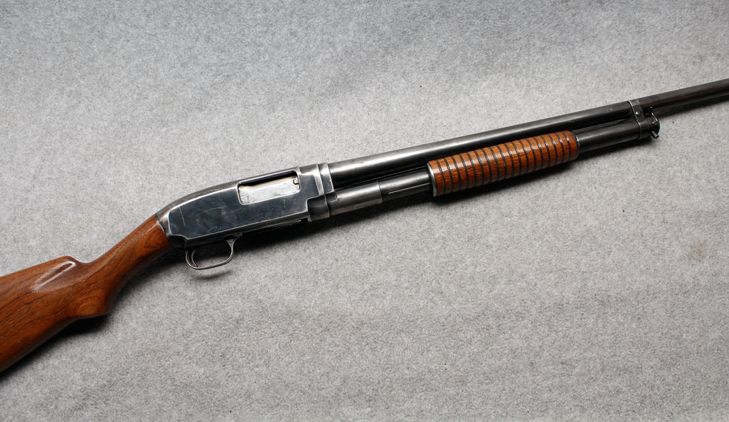 Winchester ~ 12 ~ 12 Gauge - Winchester