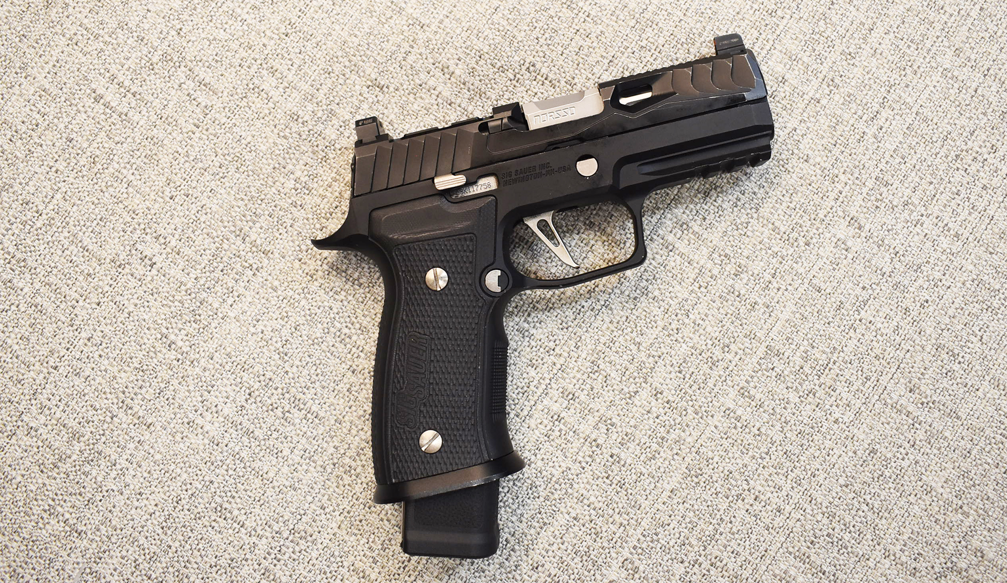 Sig Sauer~9mm Luger - Sig Sauer
