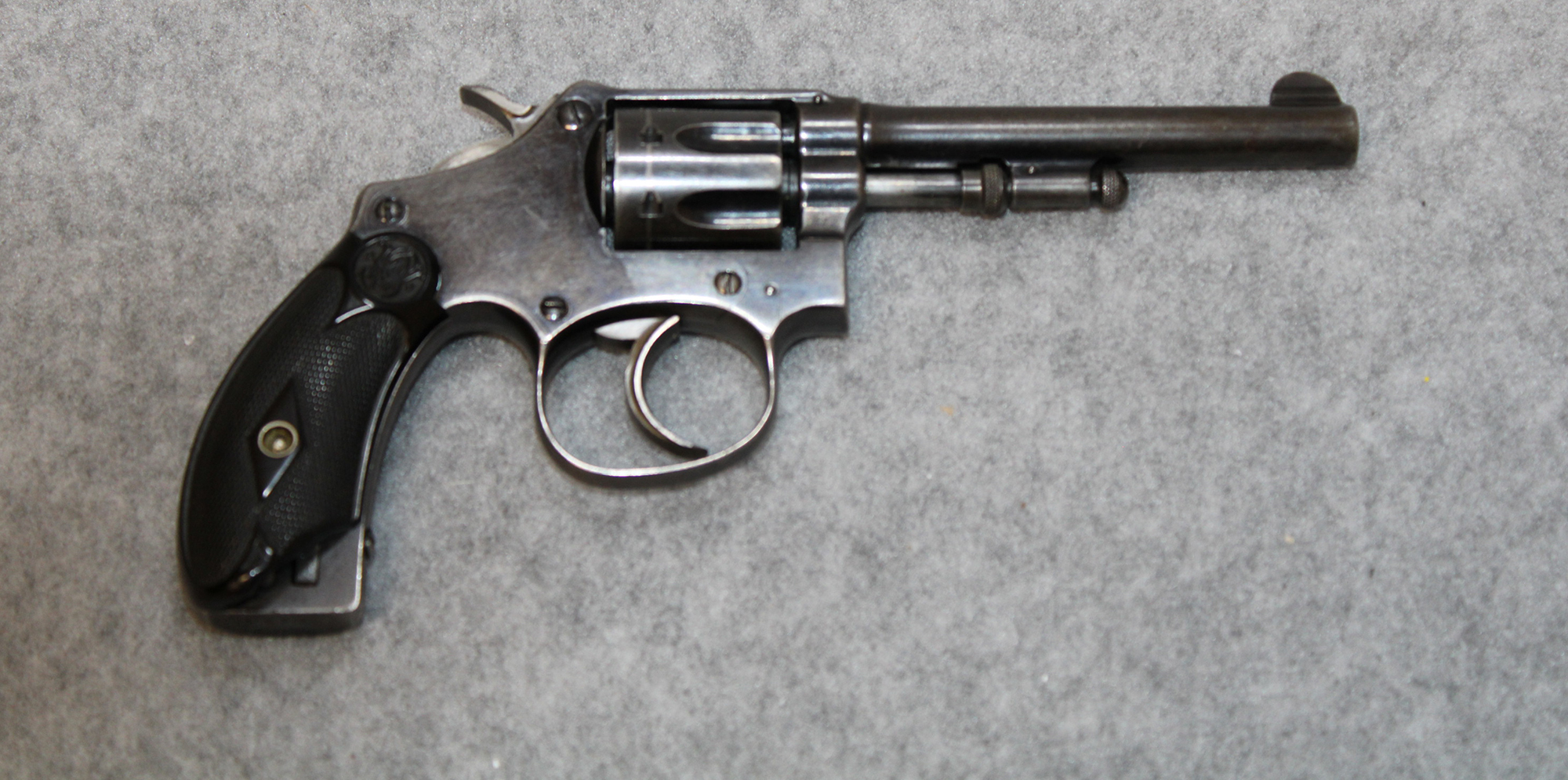 Image of Smith & Wesson~Ladysmith~22 cal