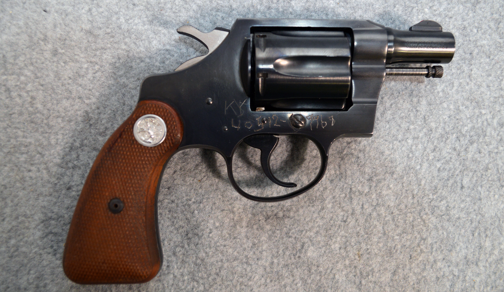 Image of Colt ~ Detective Special ~ .32 Colt New Police