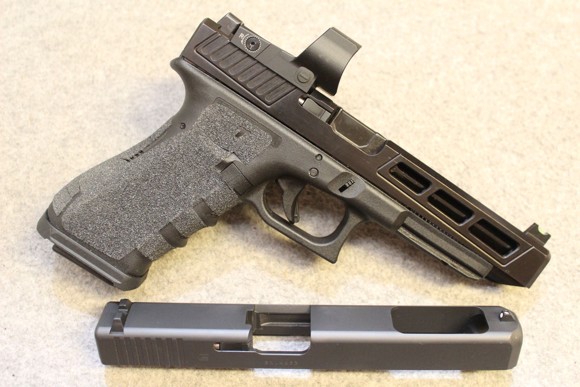 Image of Glock ~ 34 ~ 9mm Luger