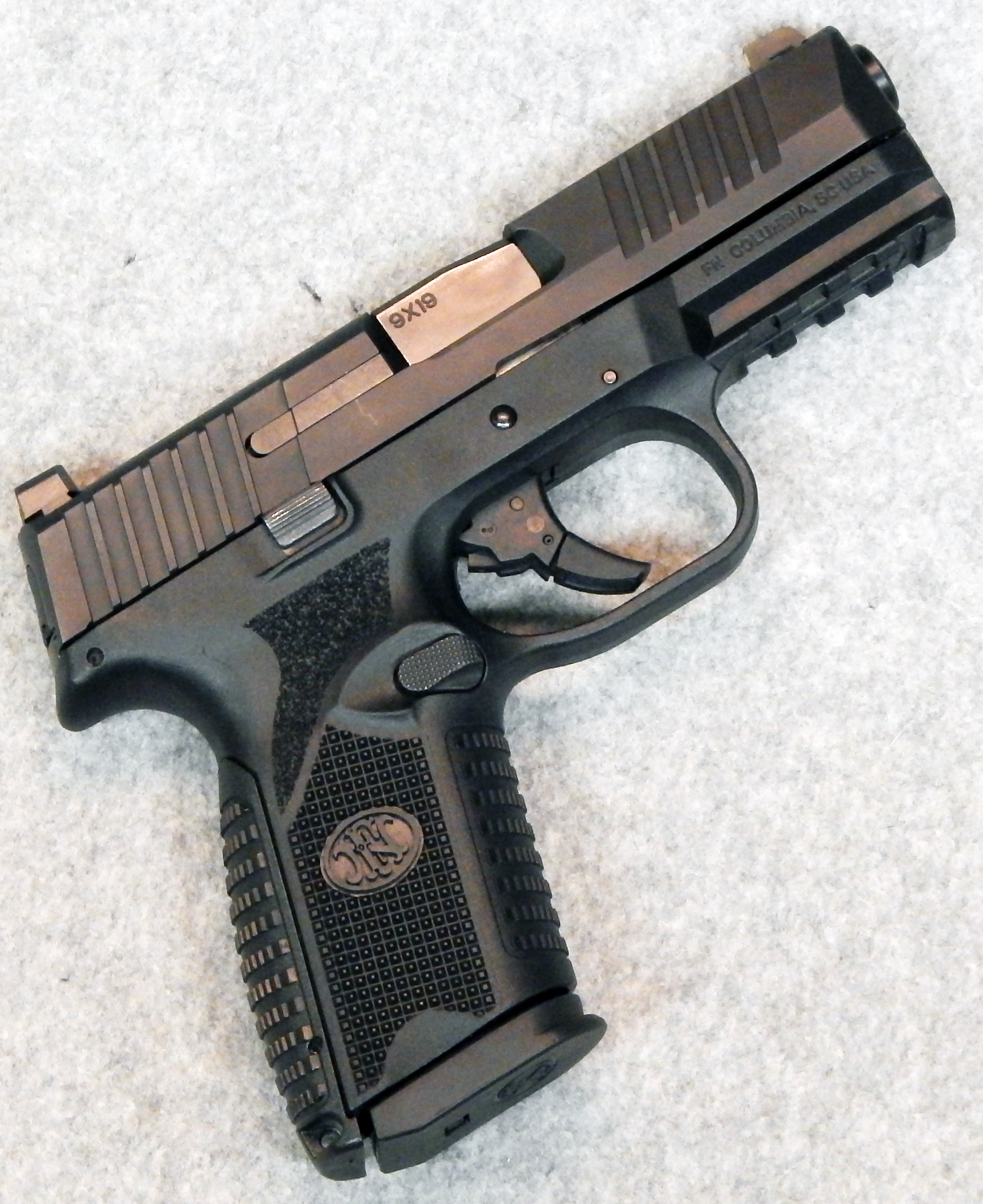 FN Herstal ~ FN509 ~ 9 mm Luger. - FN