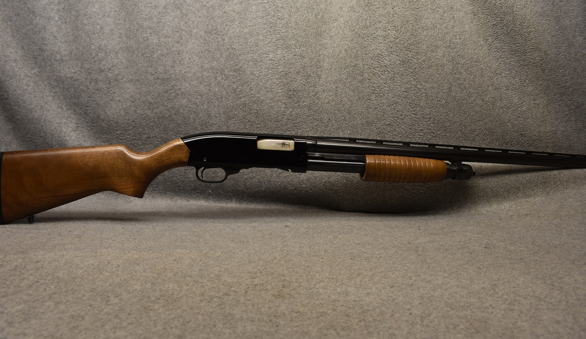 Winchester ~ Ranger Model 120 ~ 12 Gauge - Winchester